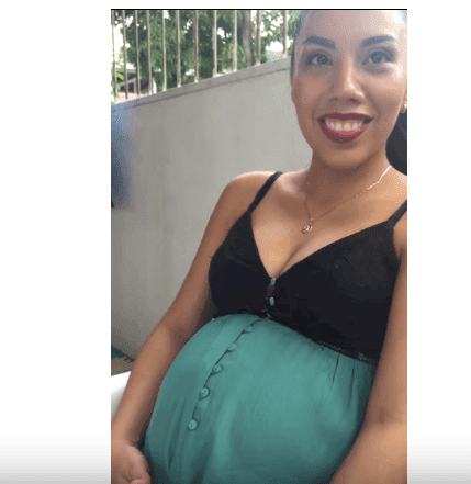 Un Futur Papa Filme Sa Femme Enceinte Quand Le Bebe Se Met Soudainement A Bouger Comme Un Fou Dans Le Ventre Un Futur Papa Filme Sa Femme Enceinte Quand Le Bebe Se Met Soudainement A Bouger Comme Un Fou Dans Le Ventre