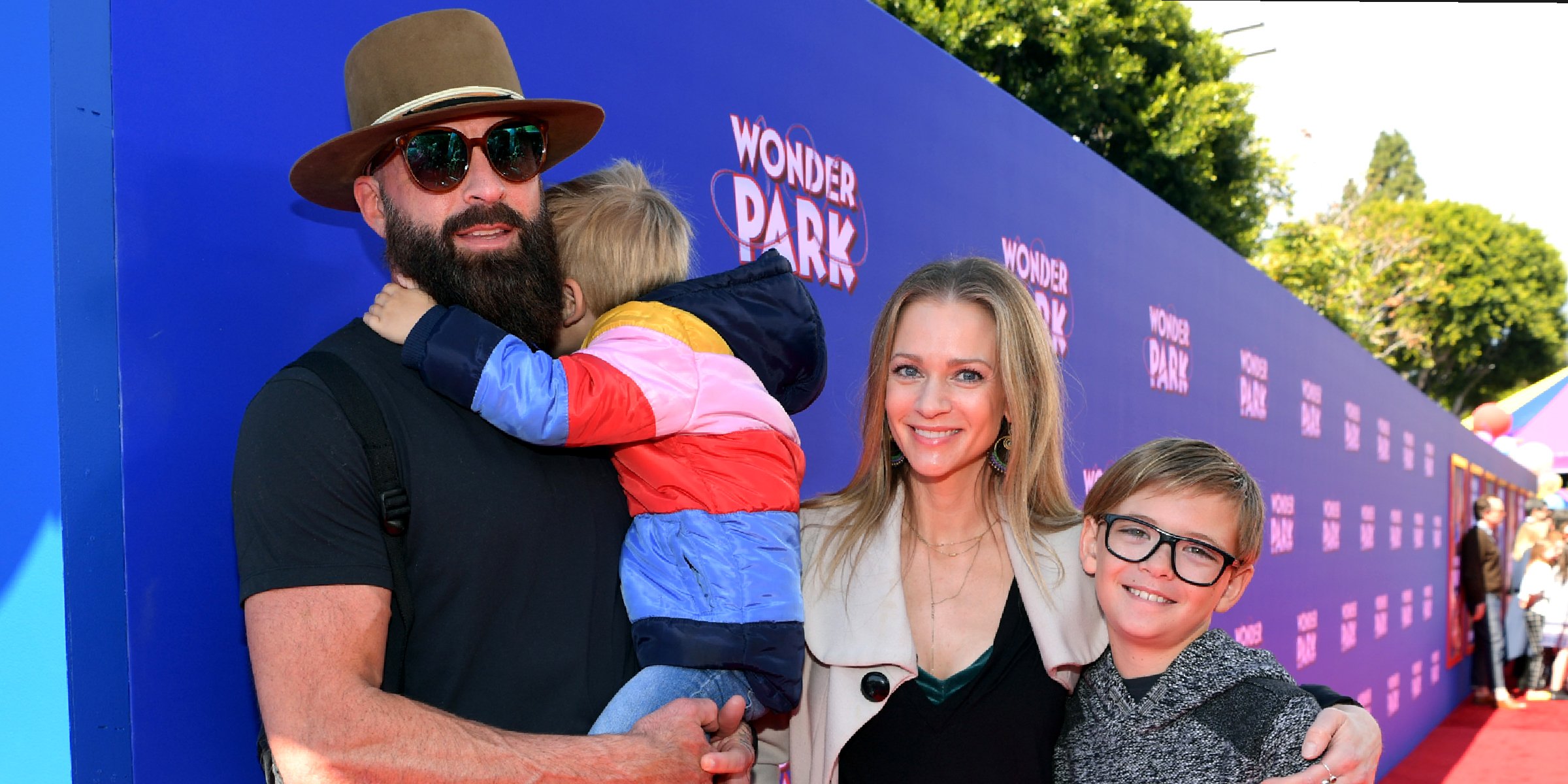 A. J. Cook, Nathan Andersen, and their kids | Source: Getty Images