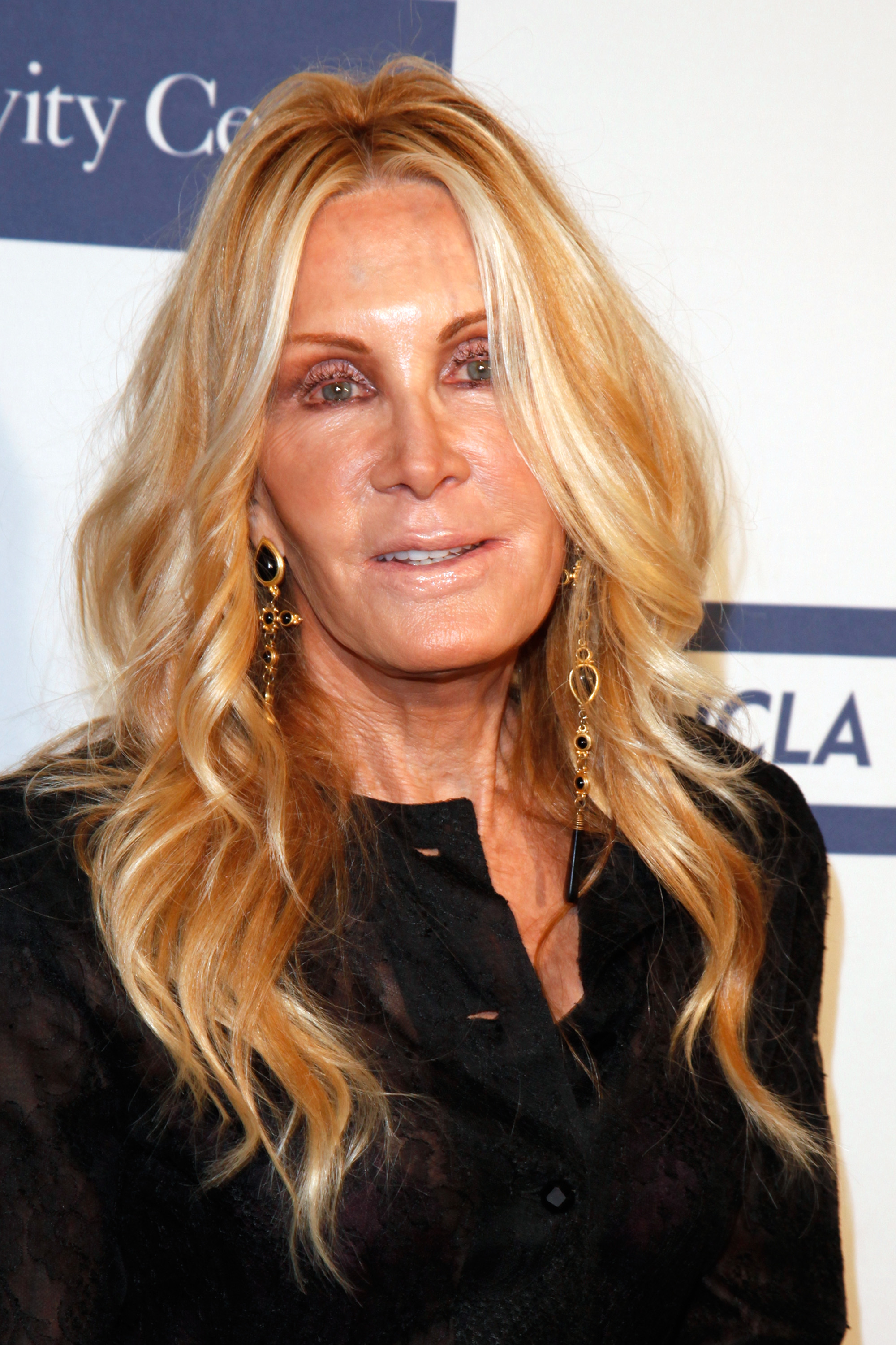 Joan Van Ark arrives at the Icon Awards Gala on May 21, 2013, in Beverly Hills, California. | Source: Getty Images