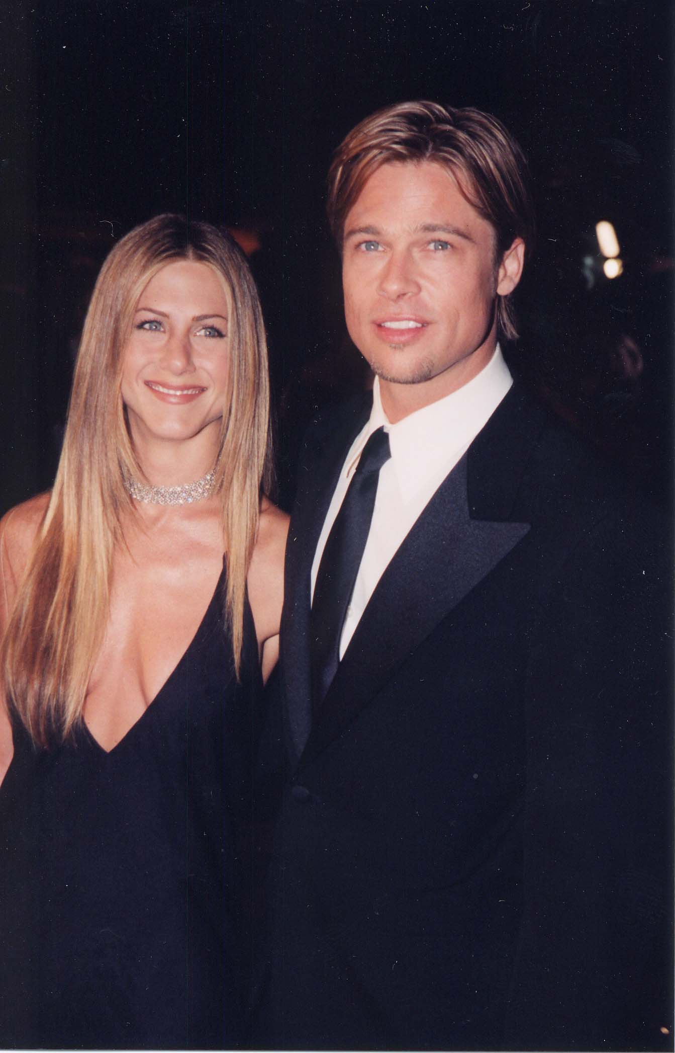 Jennifer Aniston and Brad Pitt during The 72nd Annual Academy Awards on March 26, 2000 | Source: Getty Images