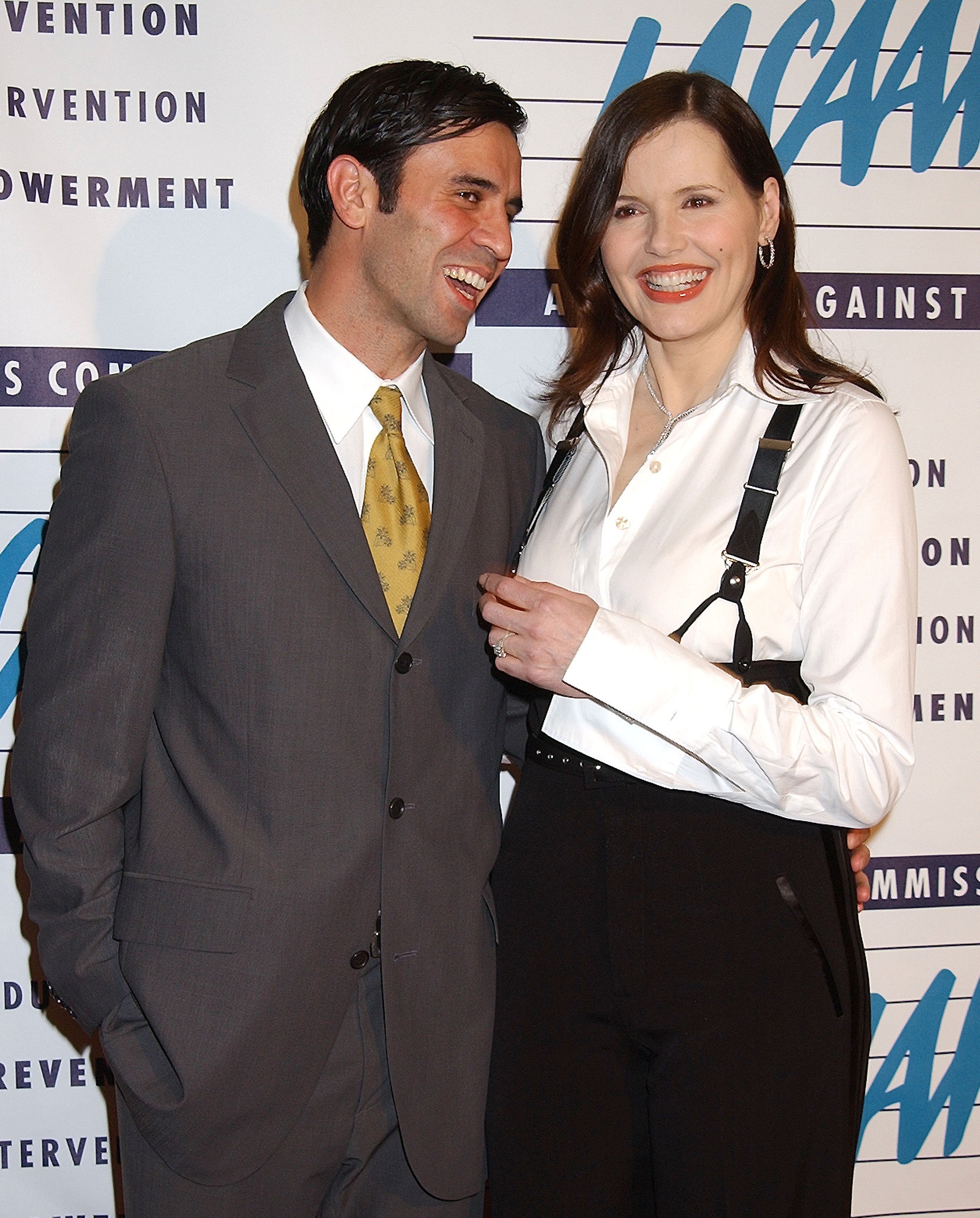 Dr. Reza Jarrahy and Geena Davis at the L.A. Commission on Assaults Against Women Hosts its 31st Annual Humanitarian Awards in Santa Monica, California, on October 4, 2002 | Source: Getty Images