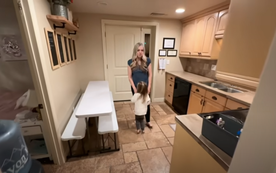 Daycare kitchen | Source: Youtube.com/Real Mom Real Solutions