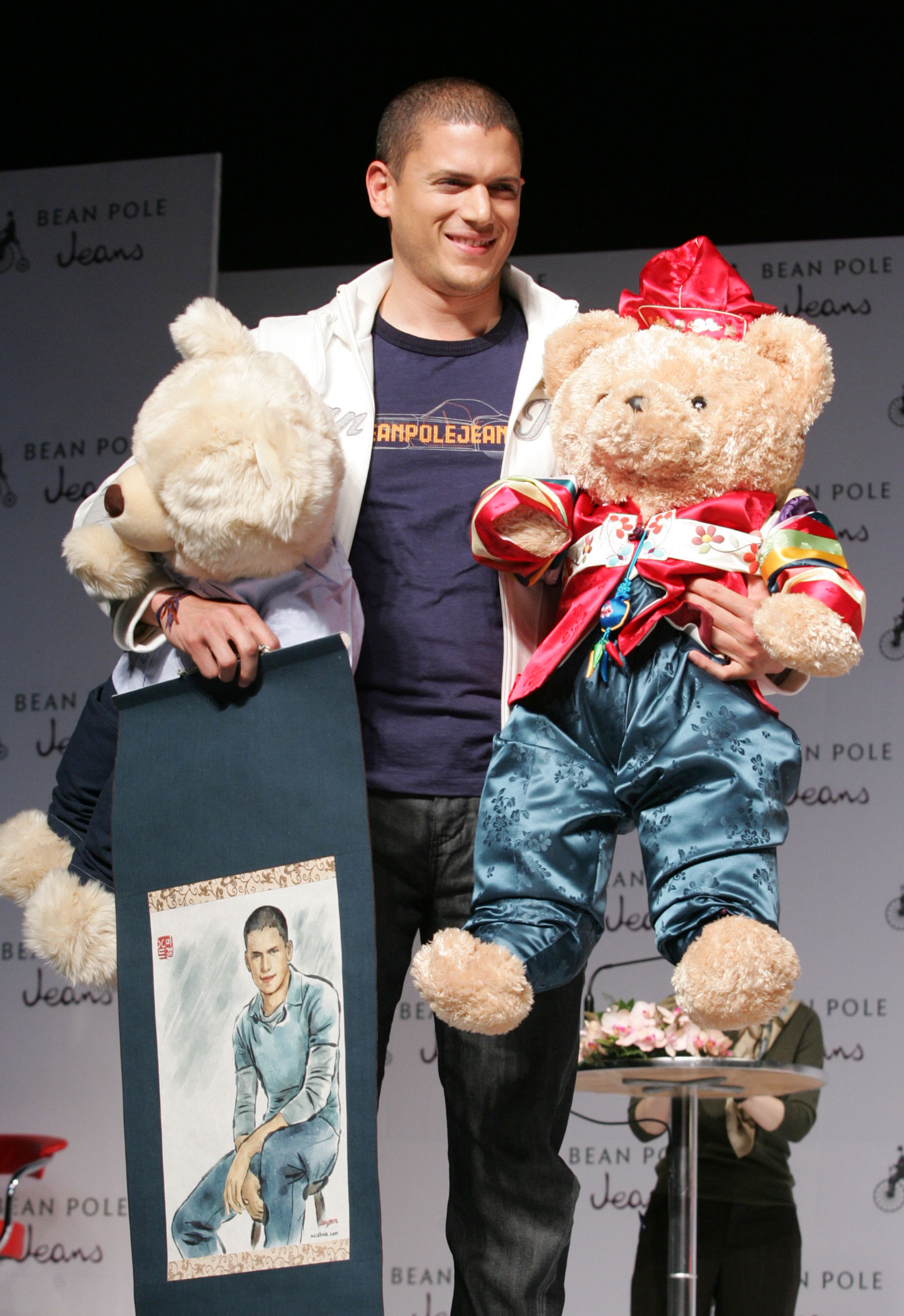 Wentworth Miller appears at a press conference and a fan meeting on March 23, 2007, in Seoul, South Korea. | Source: Getty Images