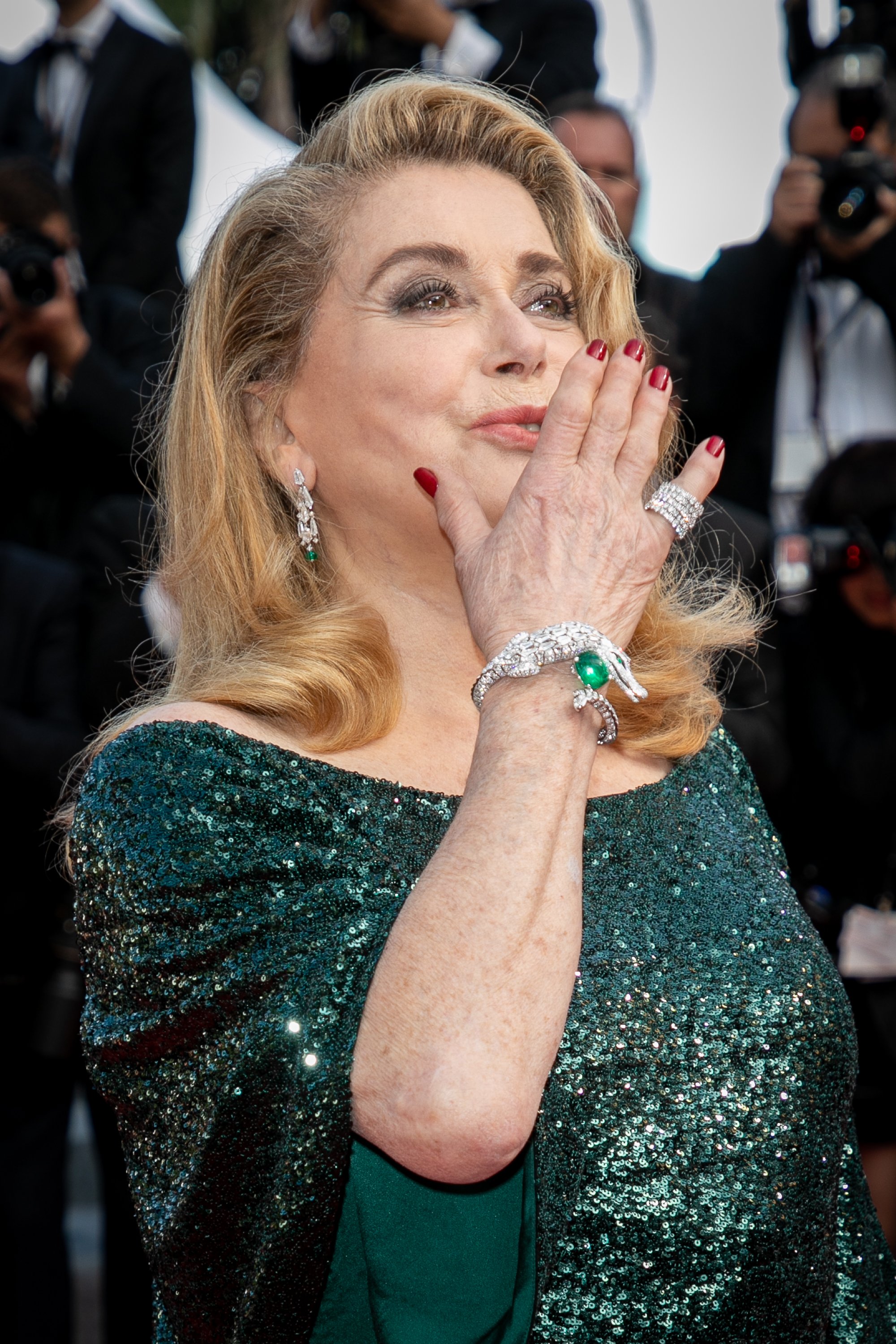 Catherine Deneuve Cannes Fransa'da 2019. |  Kaynak: Getty Images