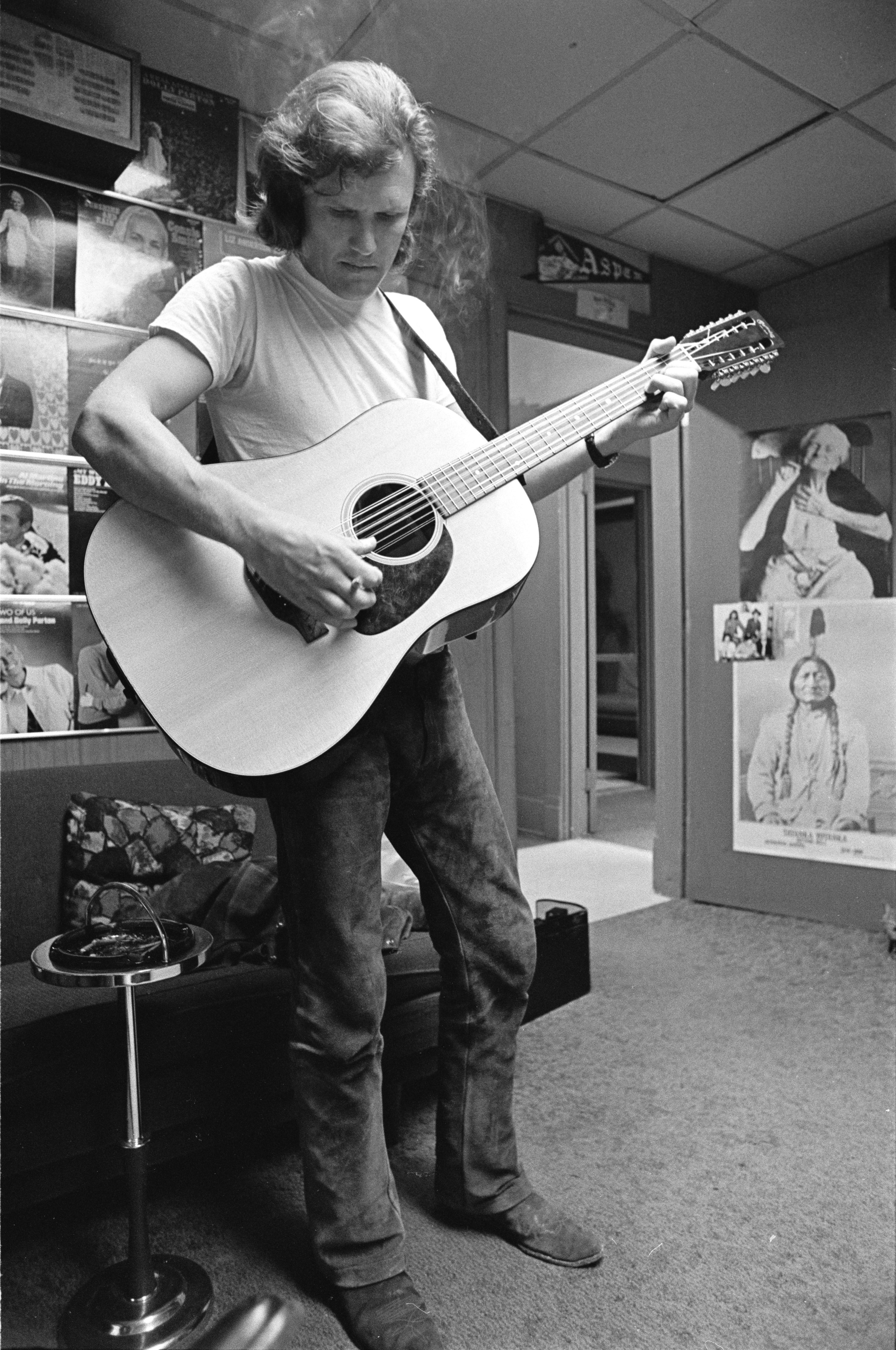 Kris Kristofferson in Nashville, Tennessee in 1970 | Source: Getty Images