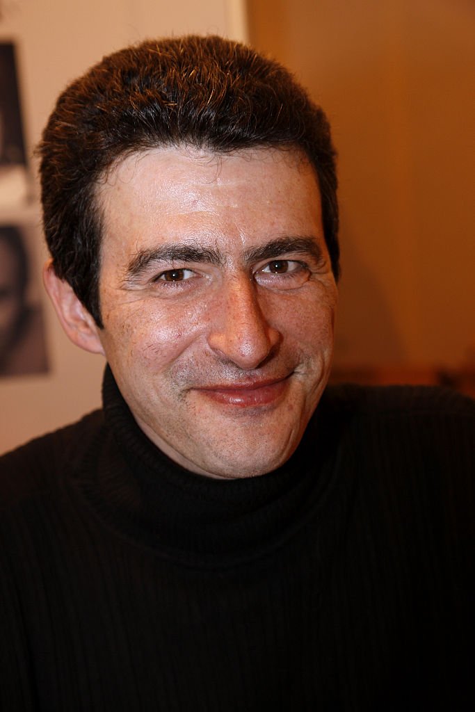 Bruno Mesrine participe au "Salon du Livre" 2009 à Paris. | Photo : Getty Images