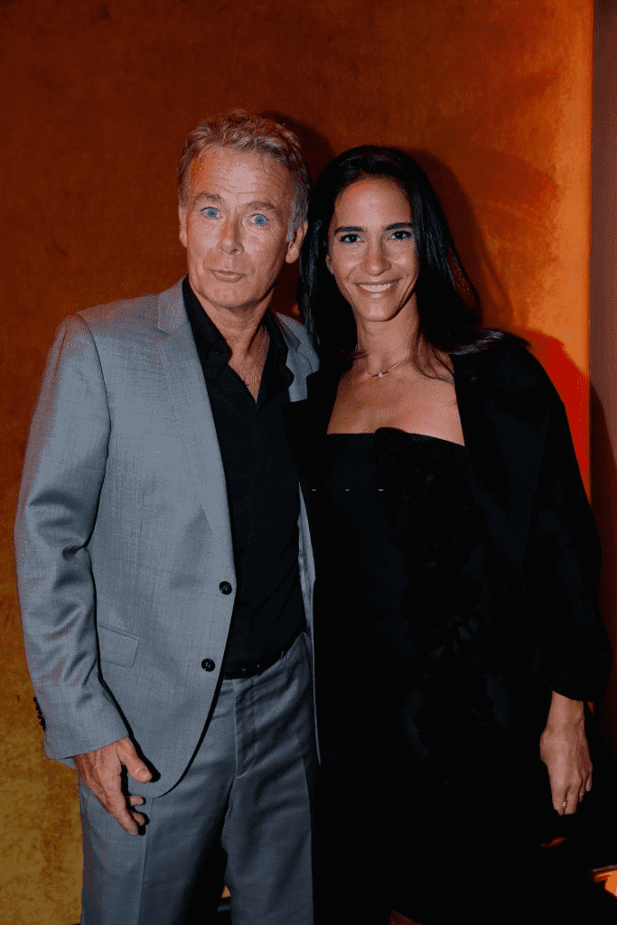 PARIS, FRANCE - 14 SEPTEMBRE : L'acteur Franck Dubosc et son épouse Danièle assistent à la réouverture de l'Hôtel Barriere Le Fouquet's Paris, le 14 septembre 2017 à Paris, France. | Photo : Getty Images