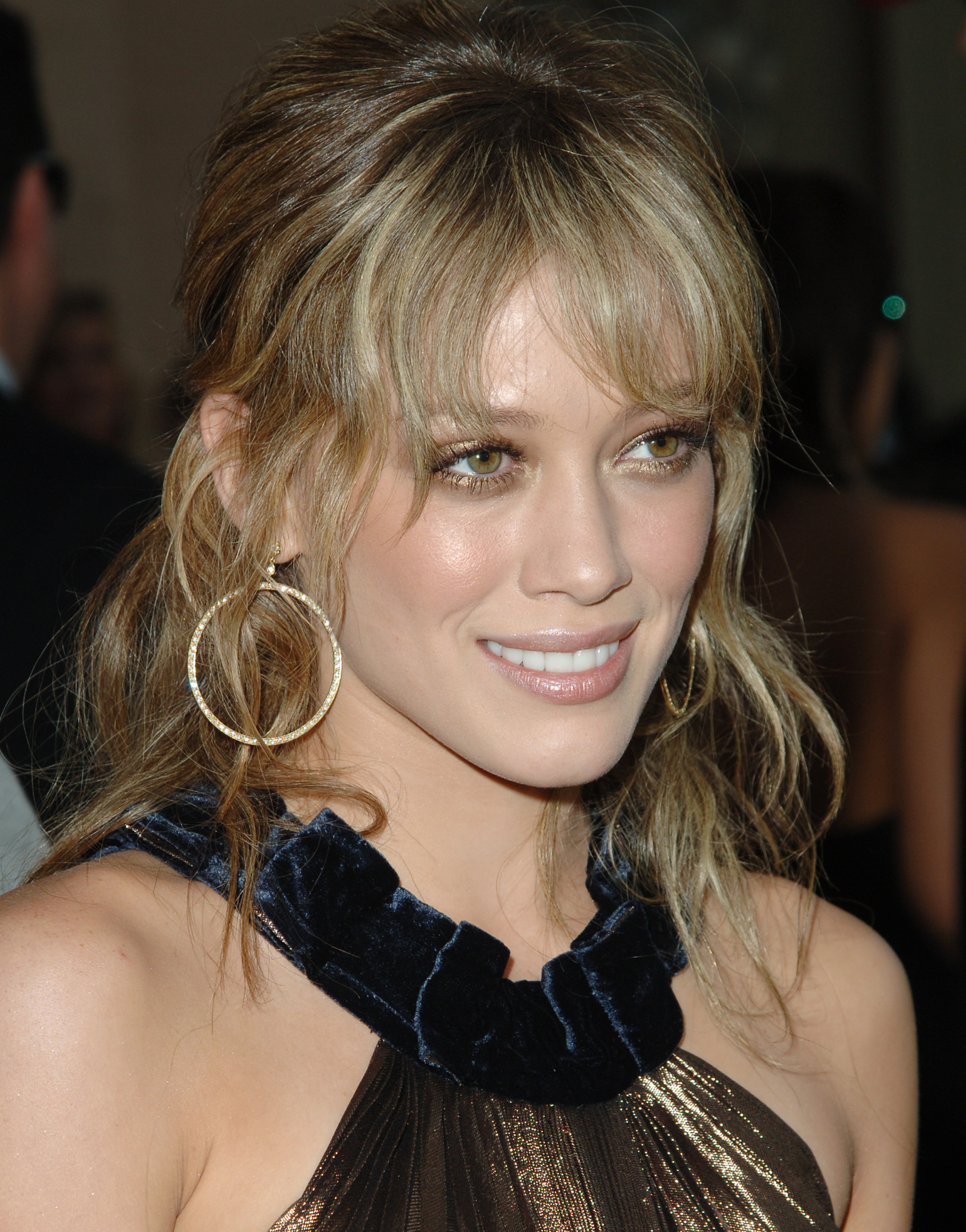 Hilary Duff during 33rd Annual American Music Awards - Arrivals at Shrine Auditorium in Los Angeles, California | Source: Getty Images