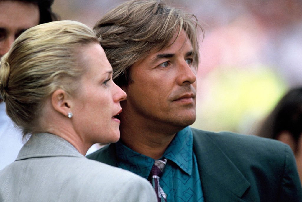 Don Johnson and Melanie Griffith at the opening ceremony of the European Summer Special Olympics on July 21, 1990 | Photo: GettyImages