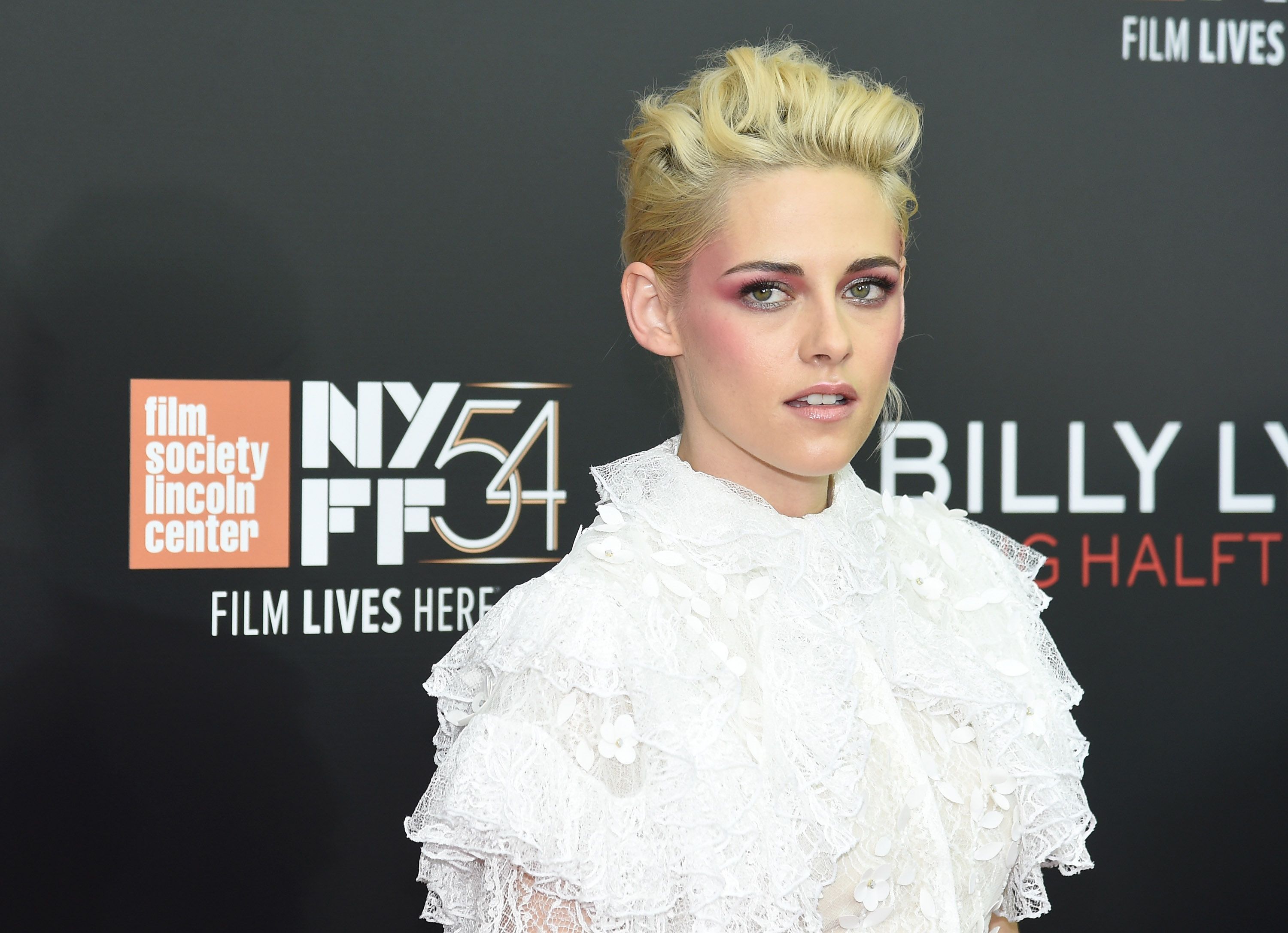 Kristen Stewart at "Billy Lynn's Long Halftime Walk" in the 54th New York Film Festival on October 14, 2016 | Photo: Getty Images