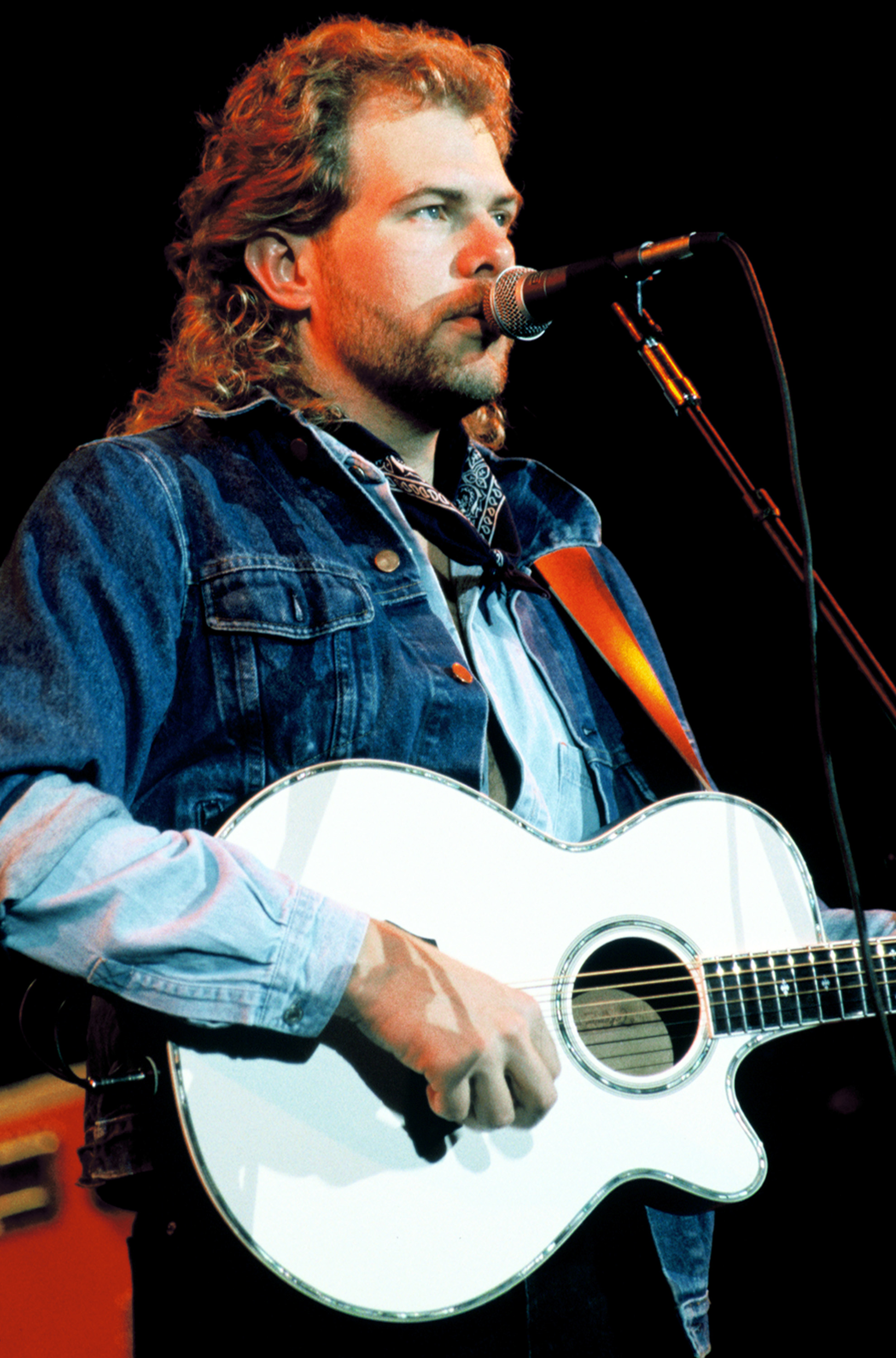 Toby Keith performs in Mountain View, California on October 14, 1993 | Source: Getty Images
