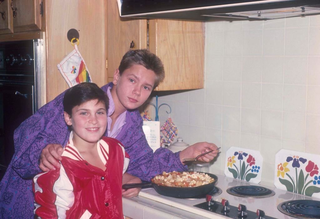 Joaquin et River Phoenix | Photo : Getty Images Joaquin et River Phoenix | Photo : Getty Images