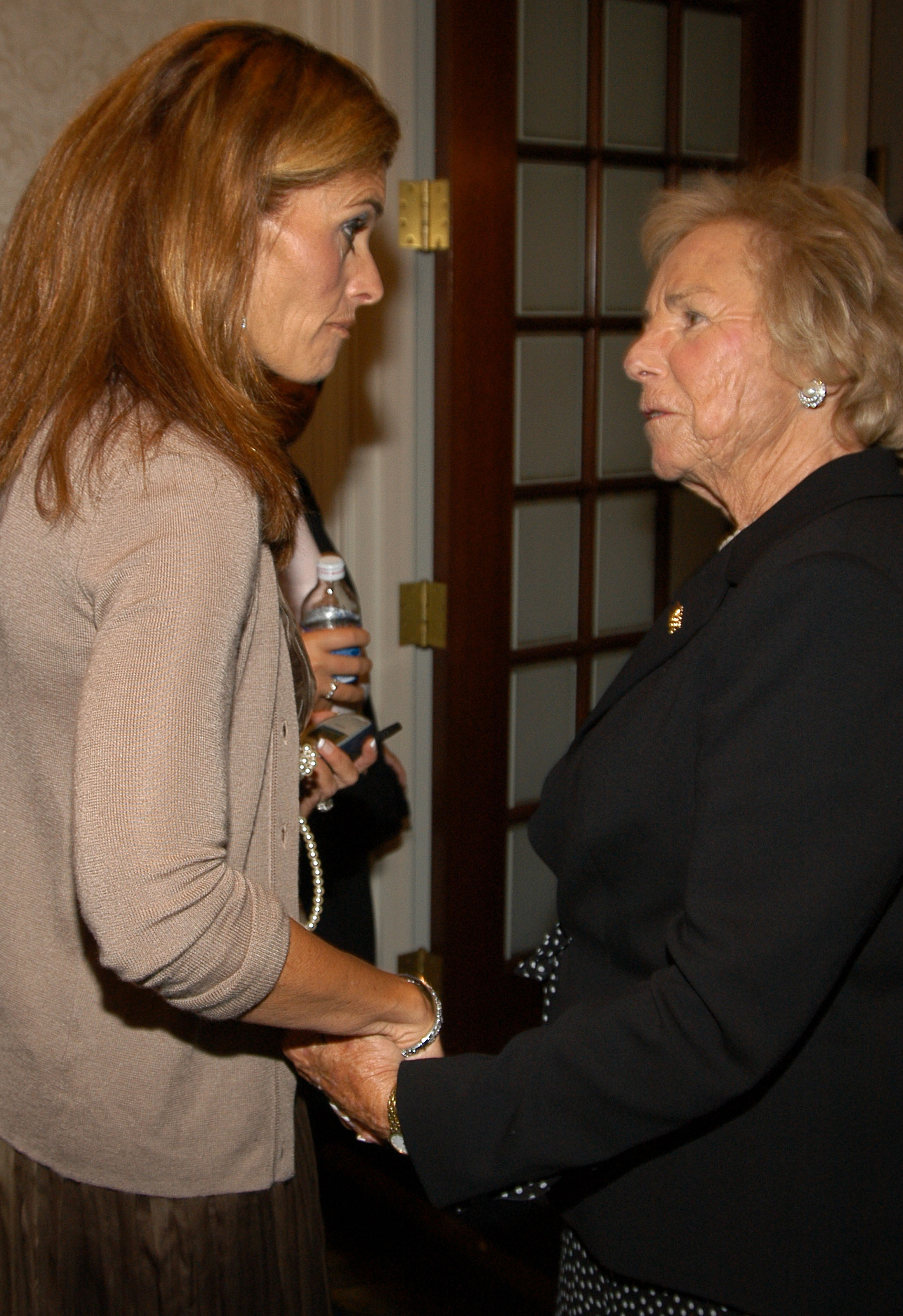 Maria Shriver and Ethel Kennedy at The Robert F. Kennedy Memorial Benefit Reception in Boston, Massachusetts, on July 26, 2004 | Source: Getty Images