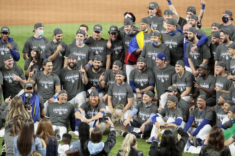 The Dodgers in game six of the World Series at Globe Life Field on October 27, 2020 | Photo: Getty Images