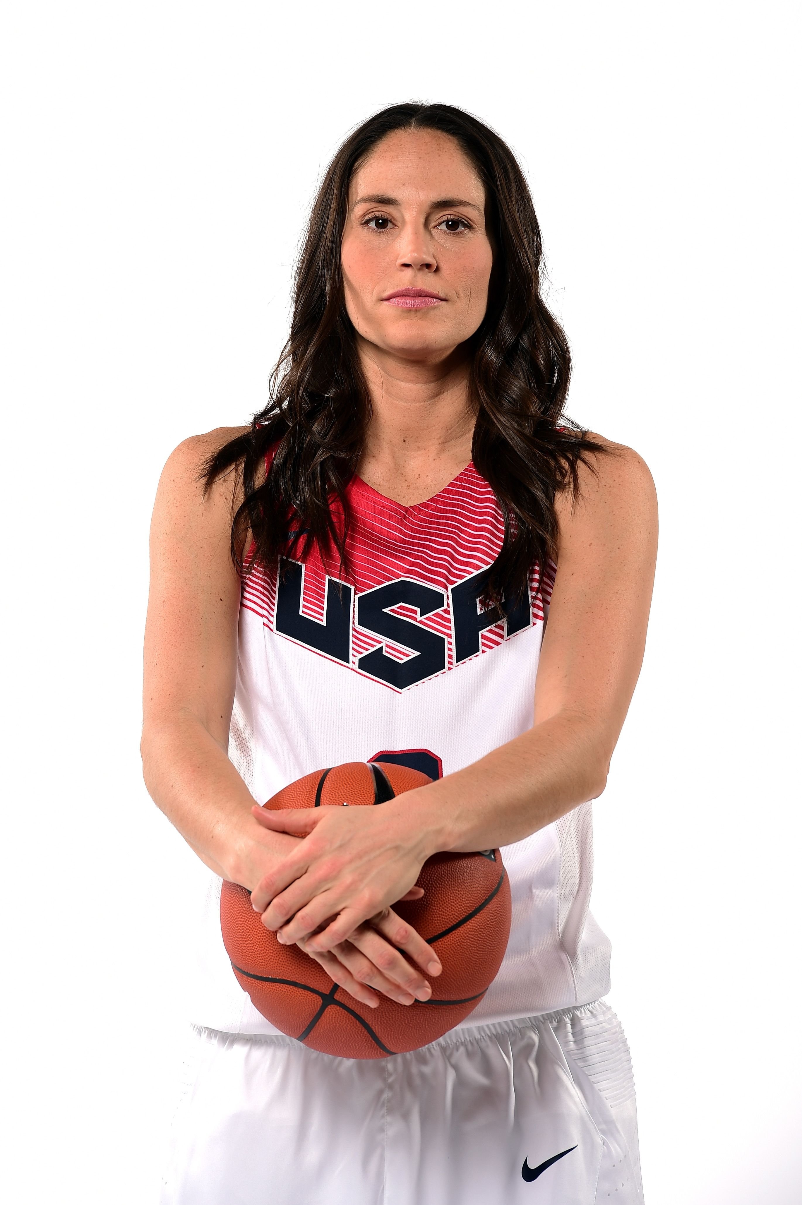 Sue Bird poses for a portrait at the USOC Rio Olympics Shoot on November 20, 2015, in Los Angeles, California | Photo: Harry How/Getty Images