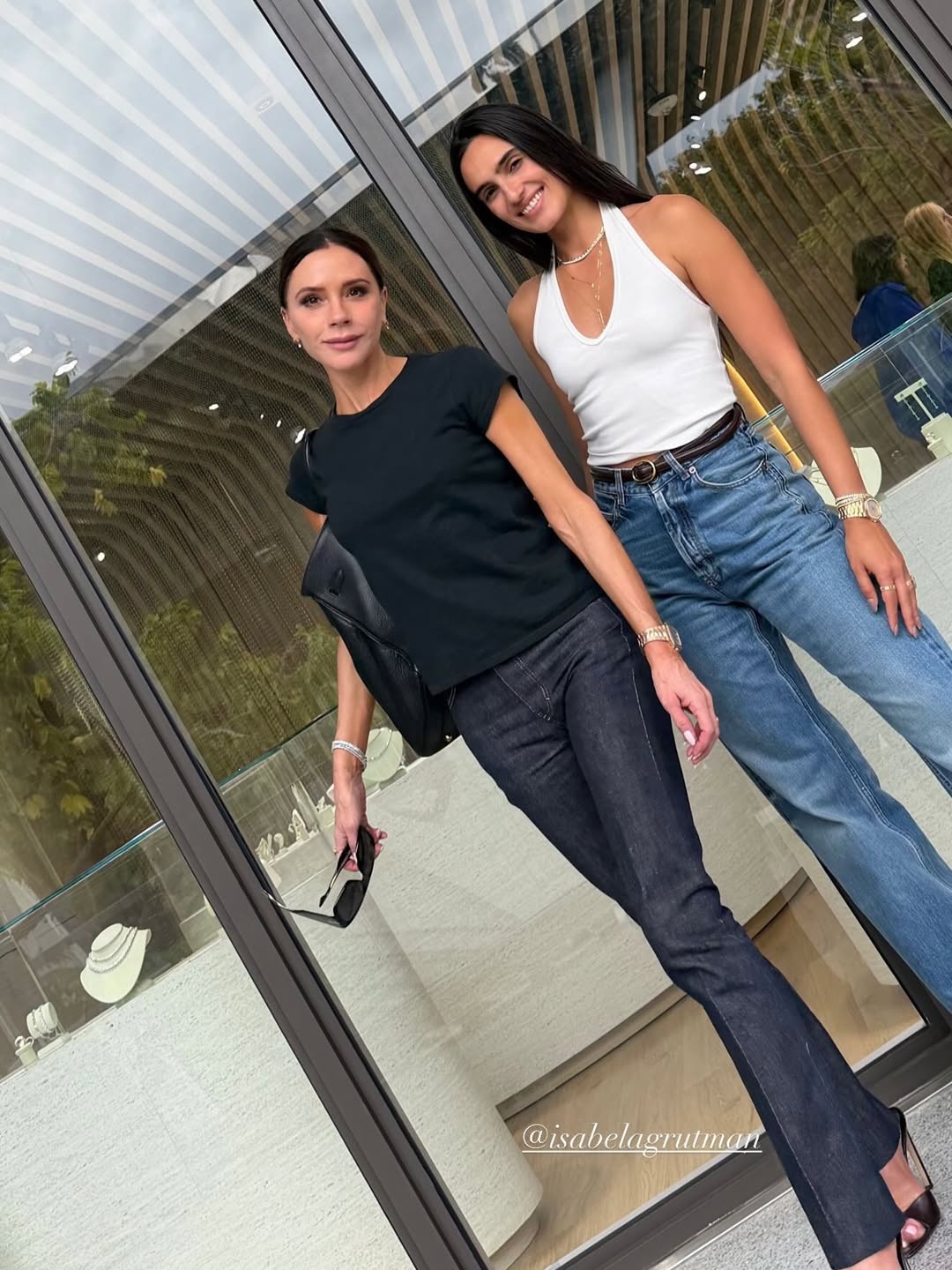 Victoria Beckham and Isabella Grutman | Source: Instagram/hellomag