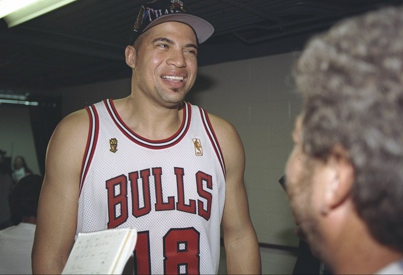 Brian Williams (Bison Dele) on June 13, 1997 at the United Center in Chicago, Illinois | Photo: Getty Images    