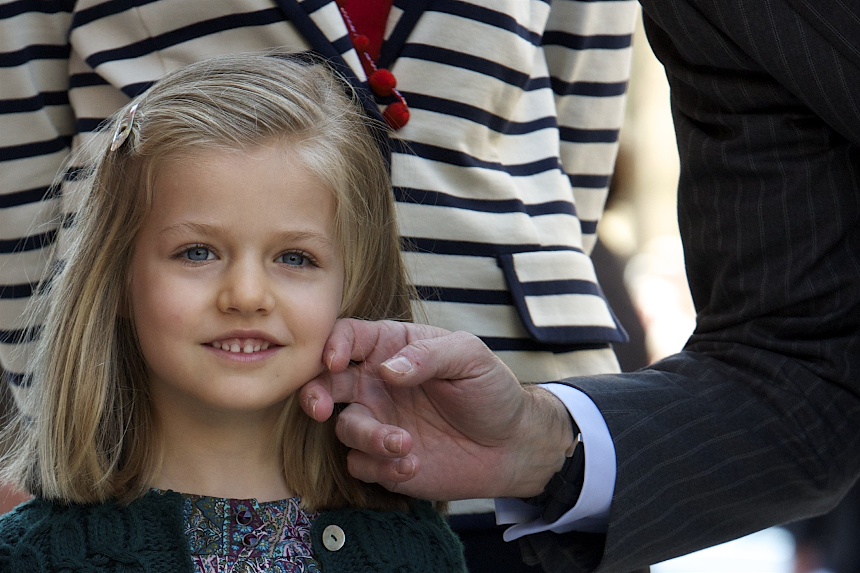 Princesa Leonor en la misa de Pascua de la Catedral de Palma de Mallorca en abril de 2012 || Fuente: Getty Images Princesa Leonor en la misa de Pascua de la Catedral de Palma de Mallorca en abril de 2012 || Fuente: Getty Images