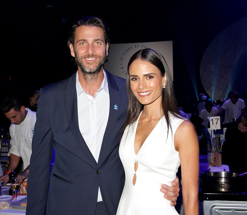 Andrew Form and Jordana Brewster at the Autism Speaks to Los Angeles Celebrity Chef Gala in 2015 in Santa Monica, California | Source: Getty Images