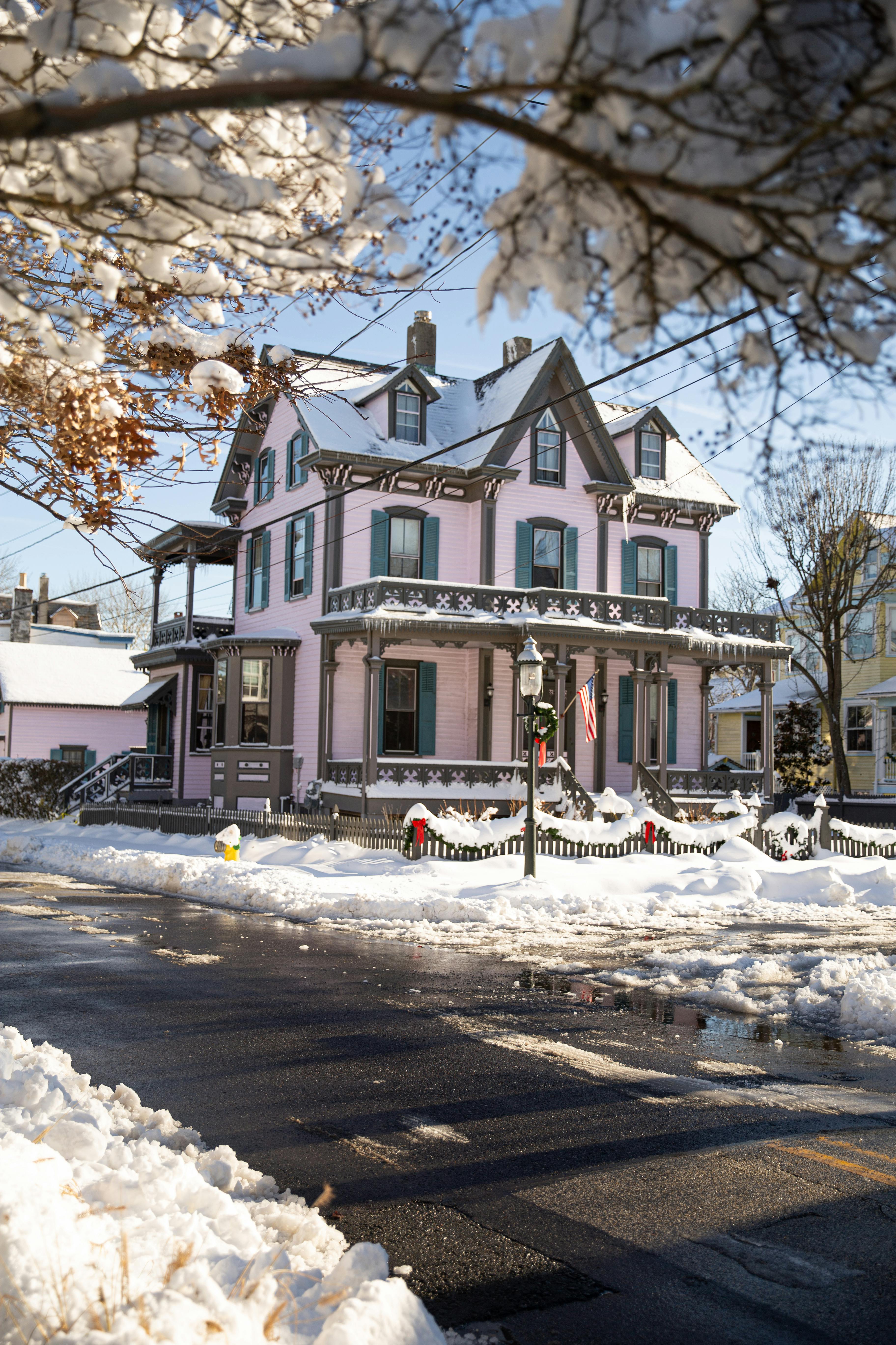 A historic Victorian house in Cape May, New Jersey | Source: Pexels