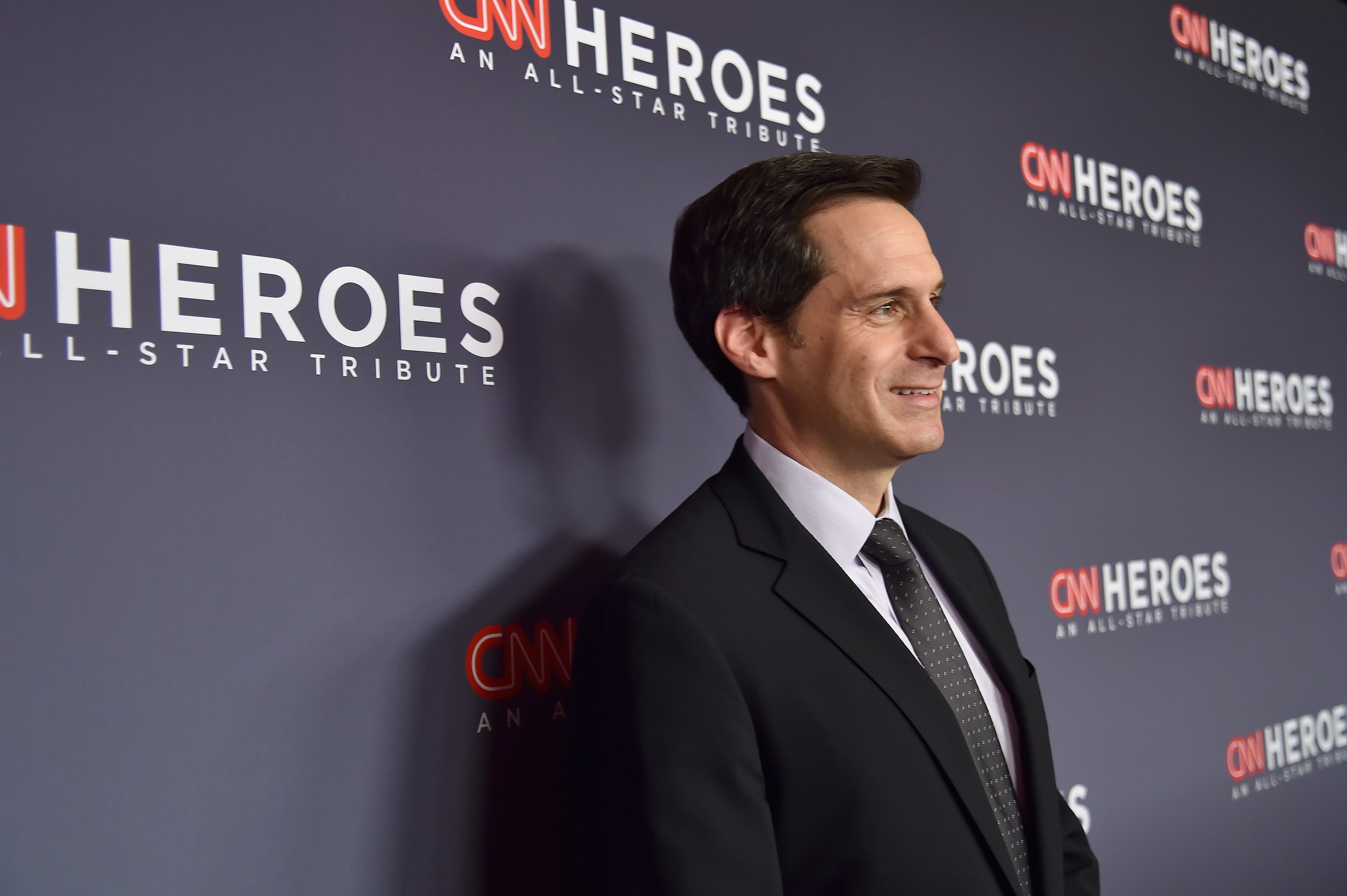 John Berman's arrival on the red carpet of CNN Heroes 2017 hosted in the American Museum of Natural History in New York City on December 17, 2017. | Source: Getty Images