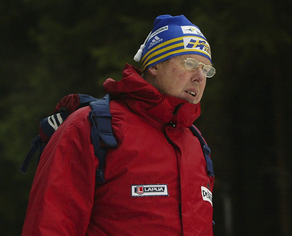 Wintersport / Biathlon: Weltcup 04/05, Oberhof; 10km Sprint / Männer; Trainer der Schweden, Wolfgang Pichler (Photo by Christian Fischer/Bongarts)| Quelle: Getty Images