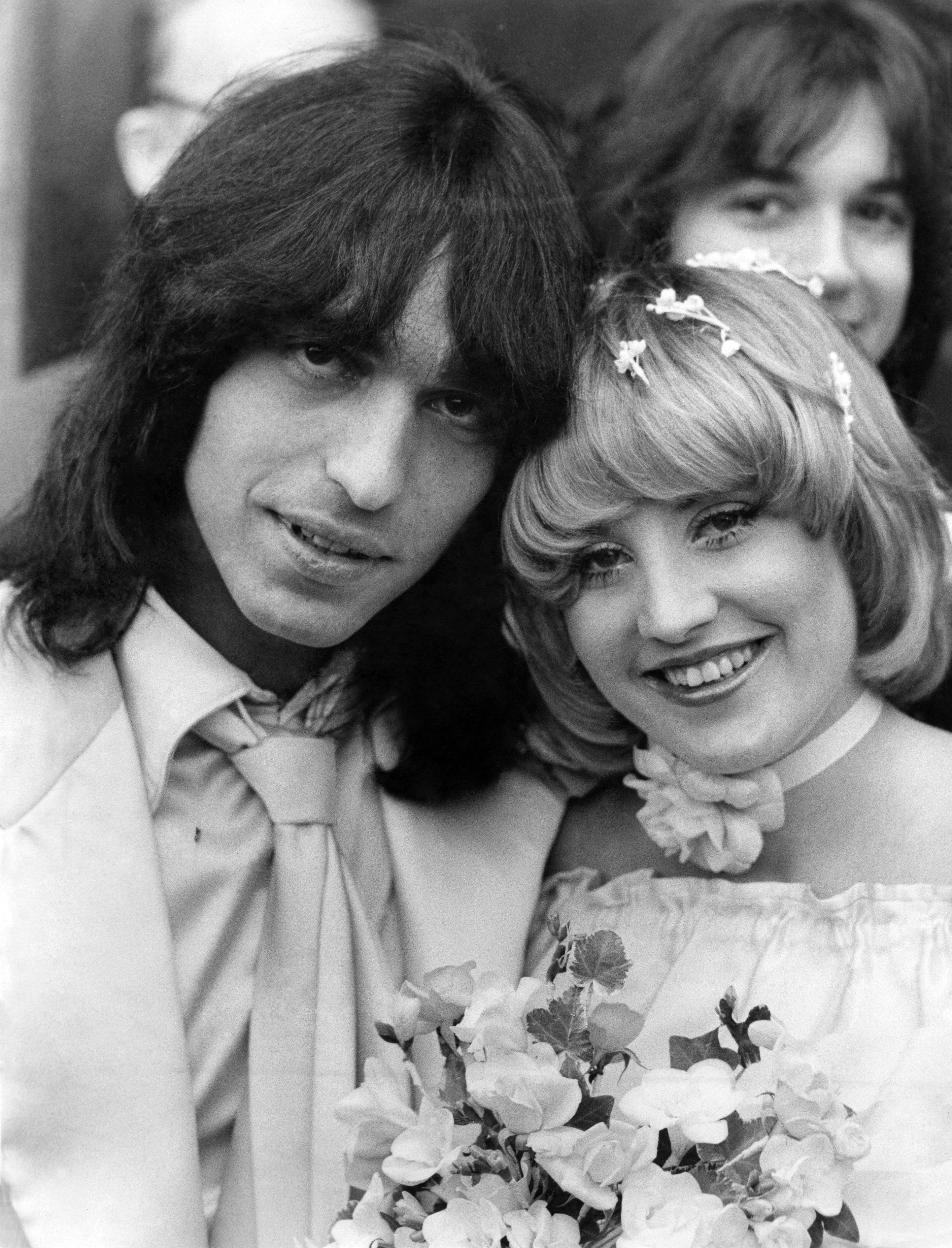 Jake Hooker and Lorna Luft on their wedding day on February 14, 1977 | Source: Getty Images