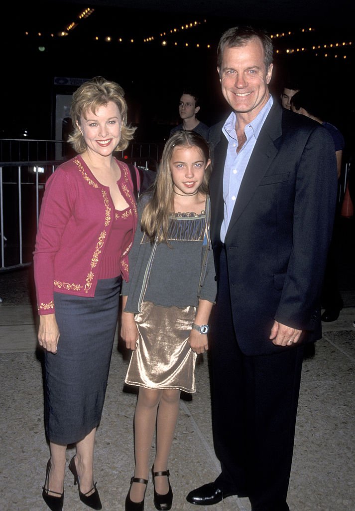 Faye Grant, Stephen Collins, and Kate Collins at the 'Drive Me Crazy' Century City Premiere on September 22, 1999, in California | Source: Getty Images