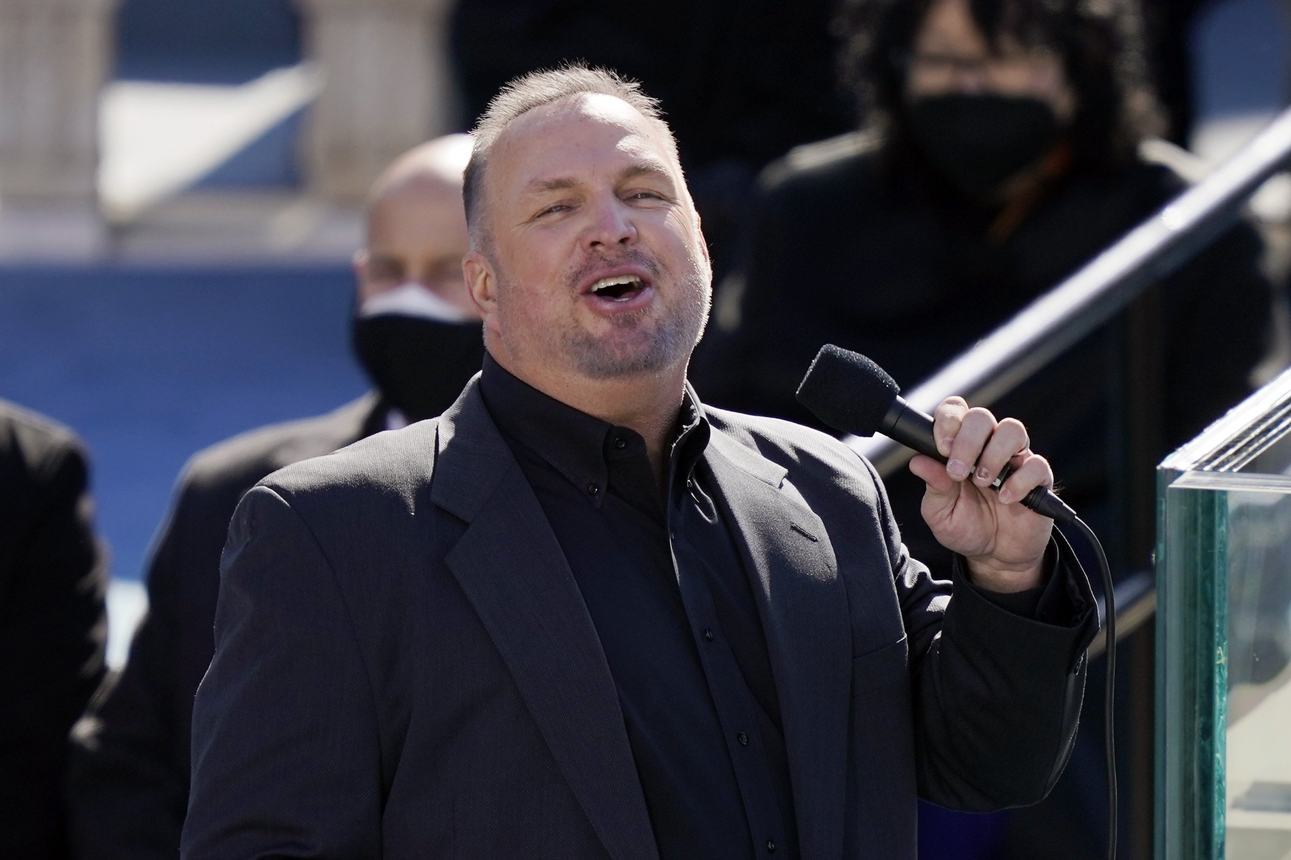 Garth Brooks performs at the inauguration of U.S. President Joe Biden on the West Front of the U.S. Capitol on January 20, 2021 in Washington, DC. During today's inauguration ceremony Joe Biden becomes the 46th president of the United States. | Source: Getty Images
