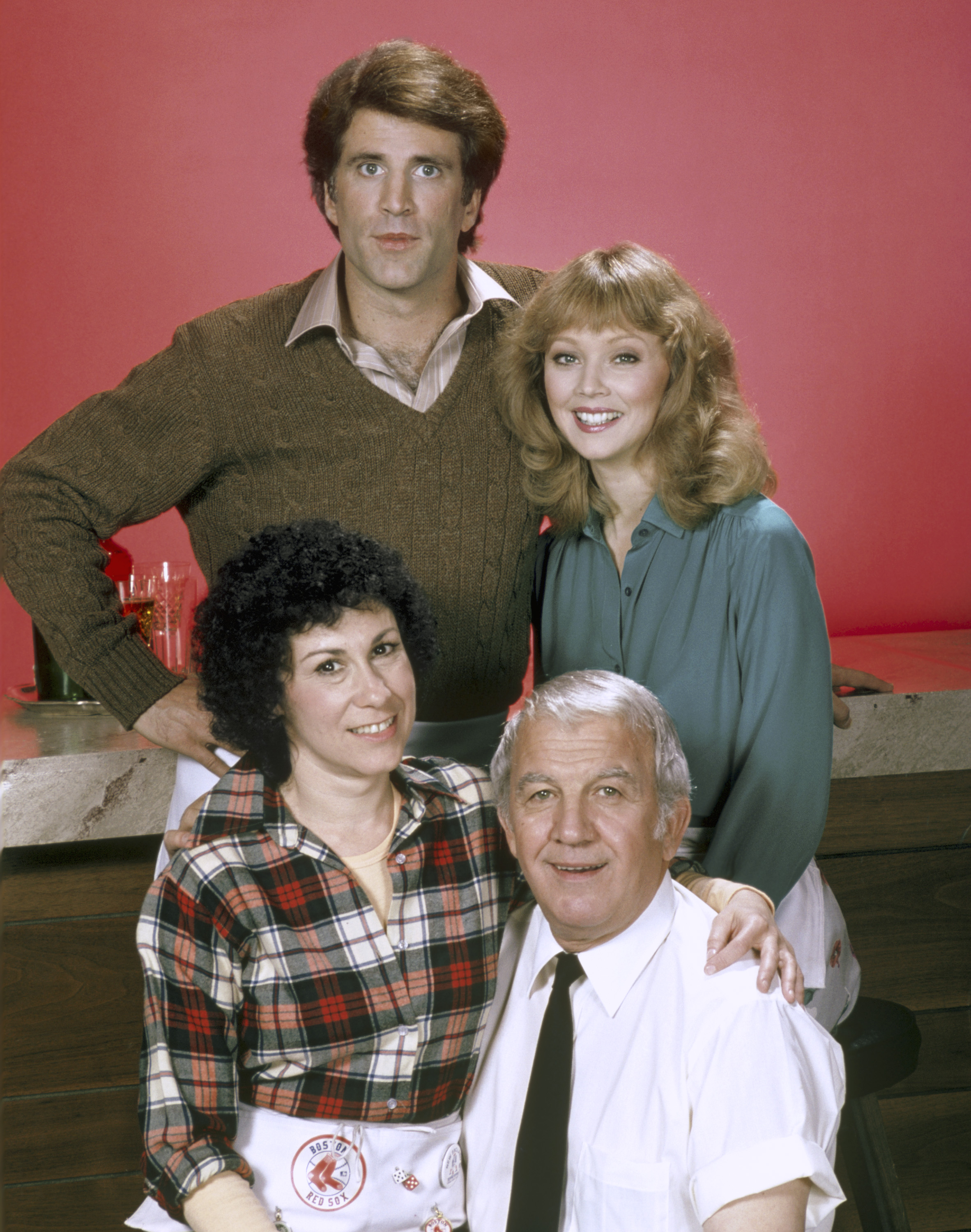 The "Cheers" cast (Clockwise) Ted Danson as Sam Malone, Shelley Long as Diane Chambers, Nicholas Colasanto as Ernie "Coach" Pantusso, Rhea Perlman as Carla Tortelli in 1990 | Source: Getty Images