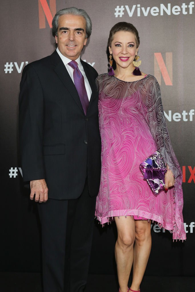 Lorenzo Lazo y Edith González asisten al "Vive Netflix 2017" en el Museo Casa de la Bola.| Fuente: Getty Images