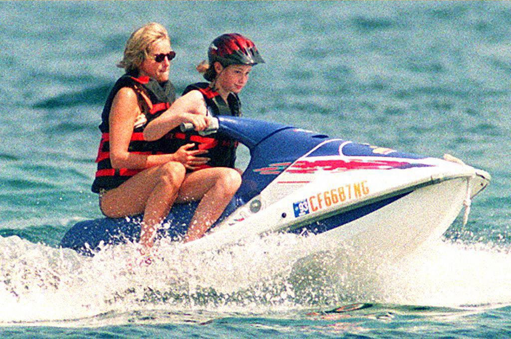 Diana, Princess Of Wales, on a jet-ski ride on July 14, 1997 | Source: Getty Images