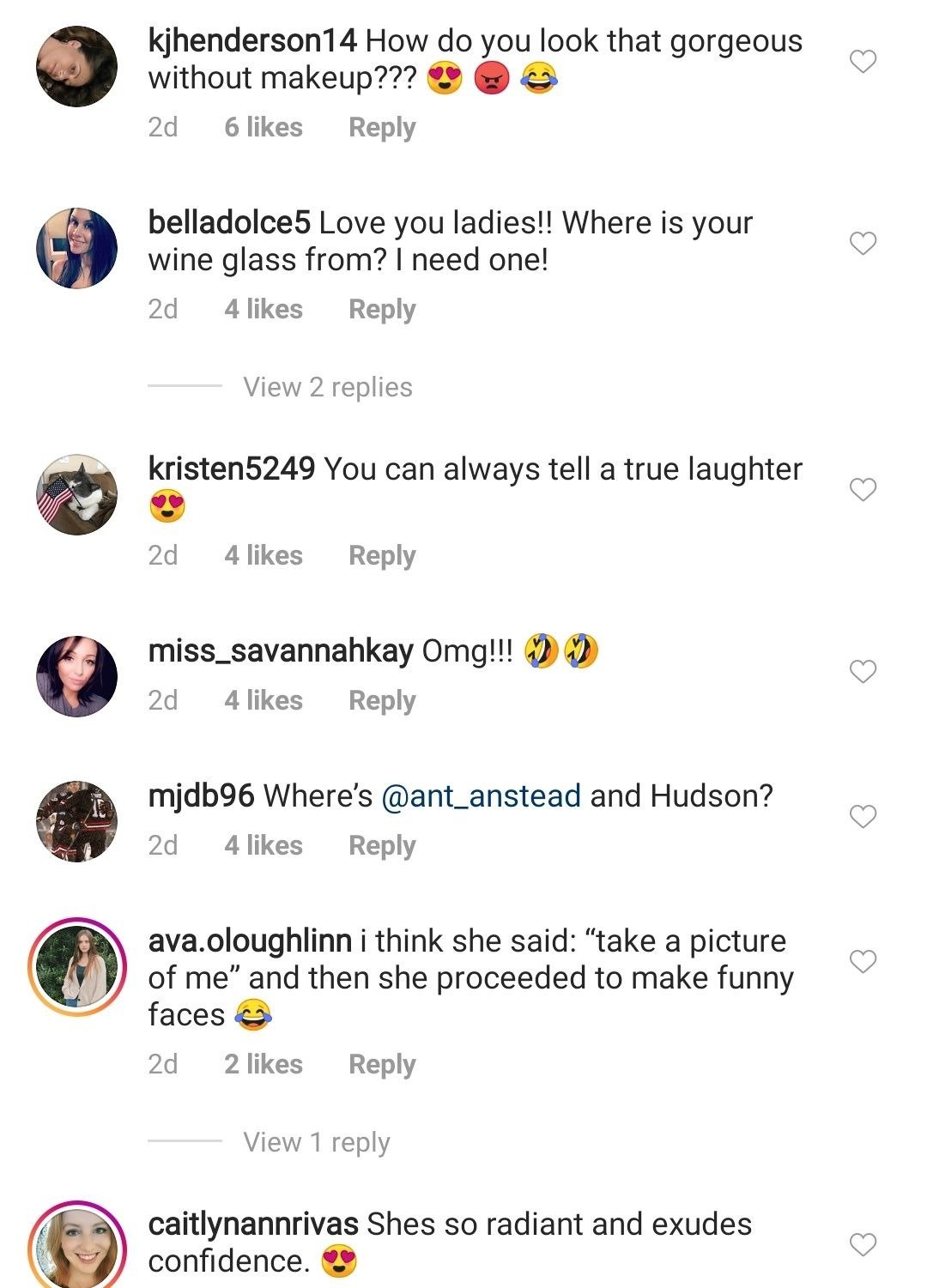 Screenshot ng comment mula sa Instagram post ni Christina Anstead noong August 7,2020.