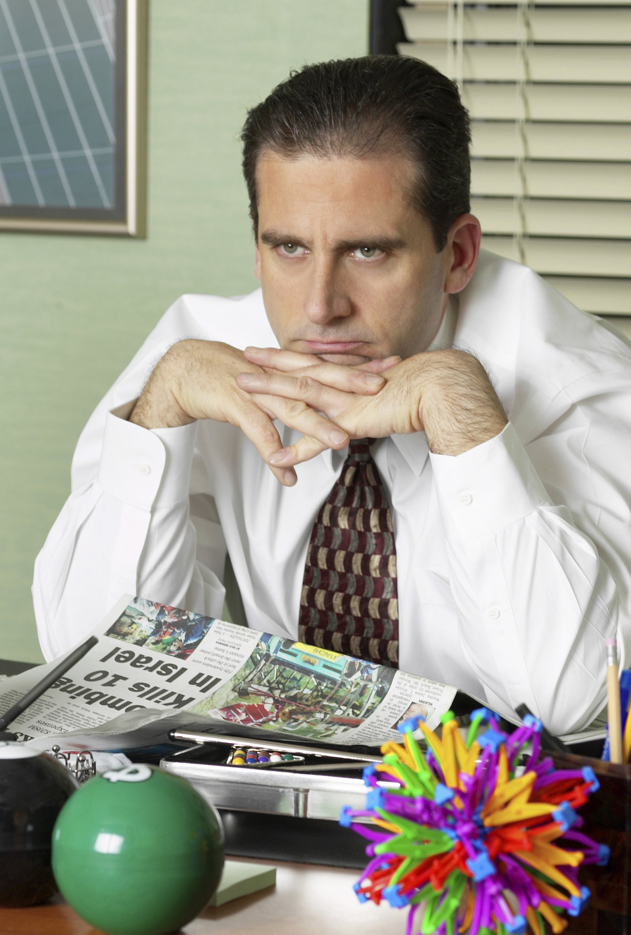 Steve Carell as Michael Scott in a scene from "The Office" in 2004 | Source: Getty images