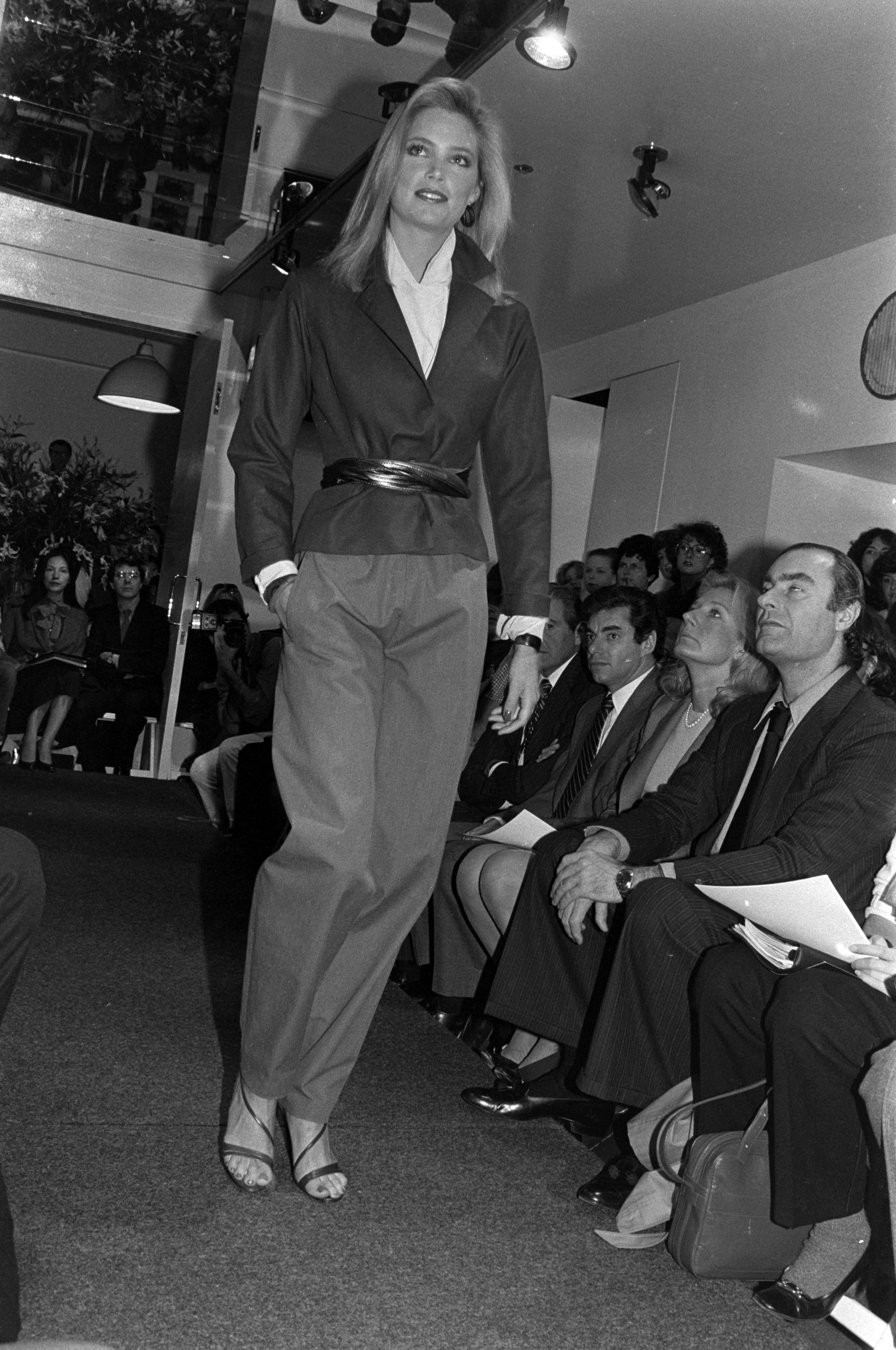 Kim Alexis showcasing the Calvin Klein Spring 1980 Ready to Wear Collection | Source: Getty Images