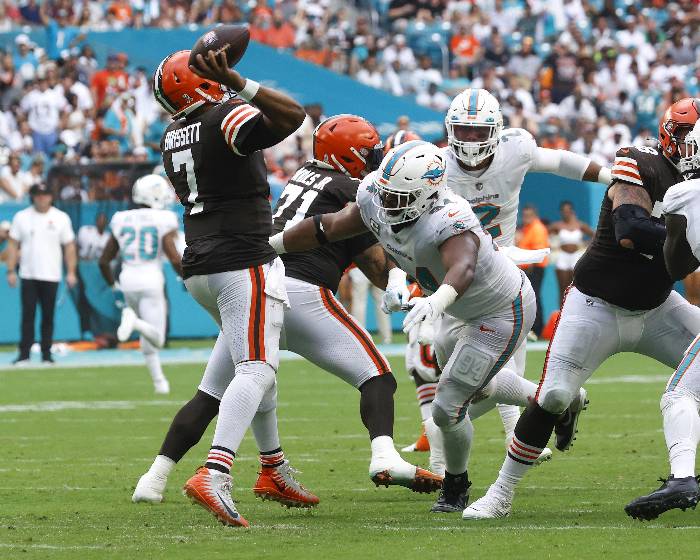 Miami Dolphins play the Cleveland Browns at Hard Rock Stadium in Florida on November 13, 2022 | Source: Getty Images