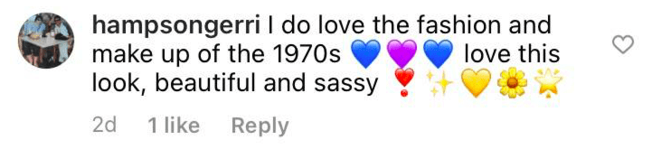 A fan's comment on Joan Collins' throwback picture. | Photo: Instagram/joancollinsdbe