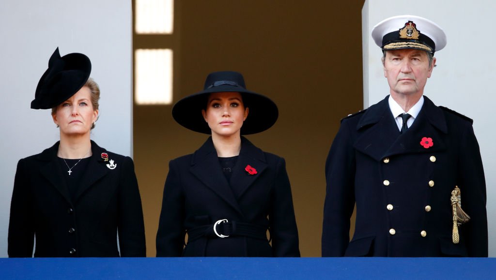 Sophie, Countess of Wessex, Meghan, Duchess of Sussex and Vice Admiral Sir Timothy Laurence attend the annual Remembrance Sunday service at The Cenotaph. | Photo: Getty Images