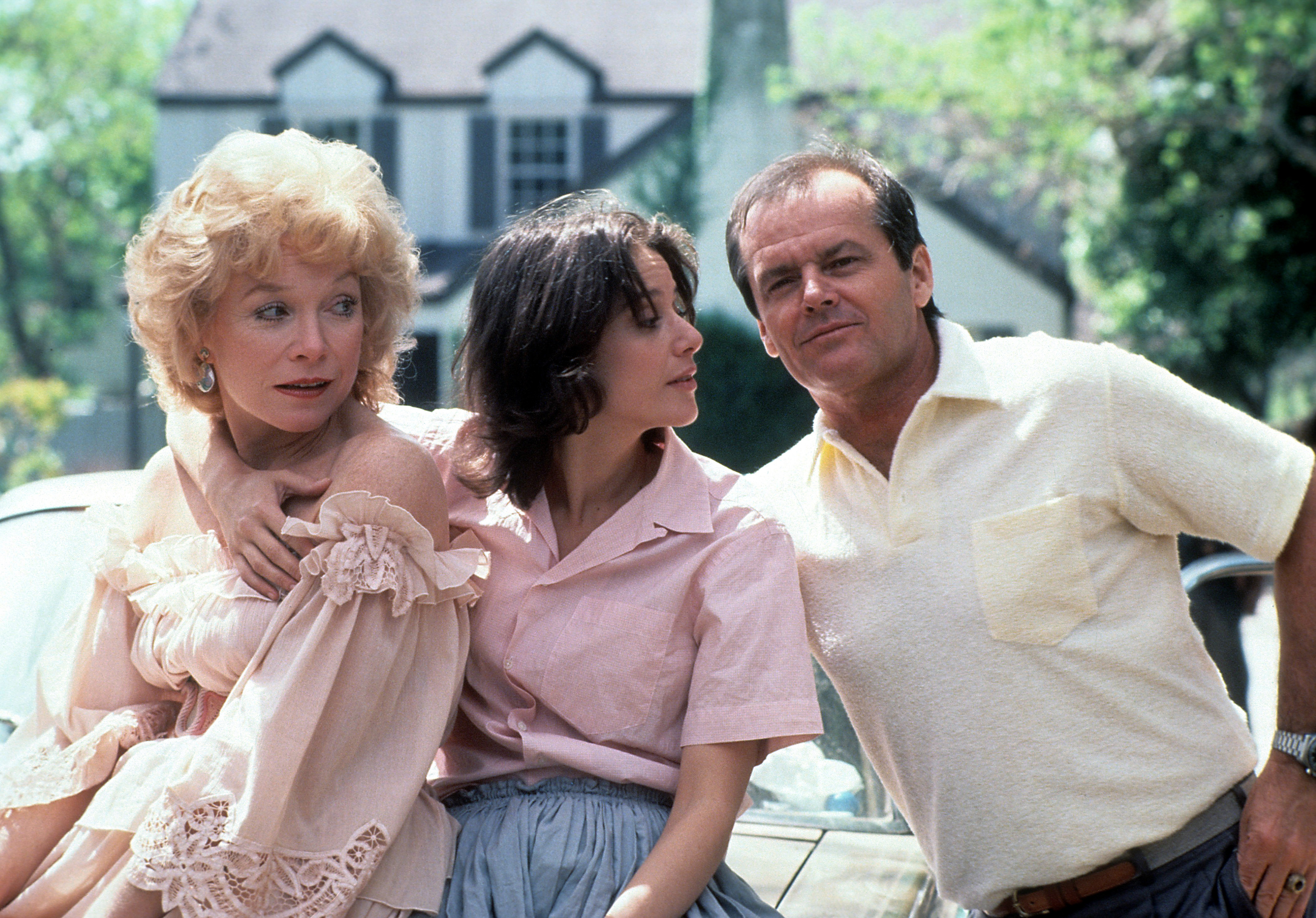 Shirley MacLaine, Debra Winger and Jack Nicholson on the set of "Terms of Endearment," in 1983. | Source: Getty Images