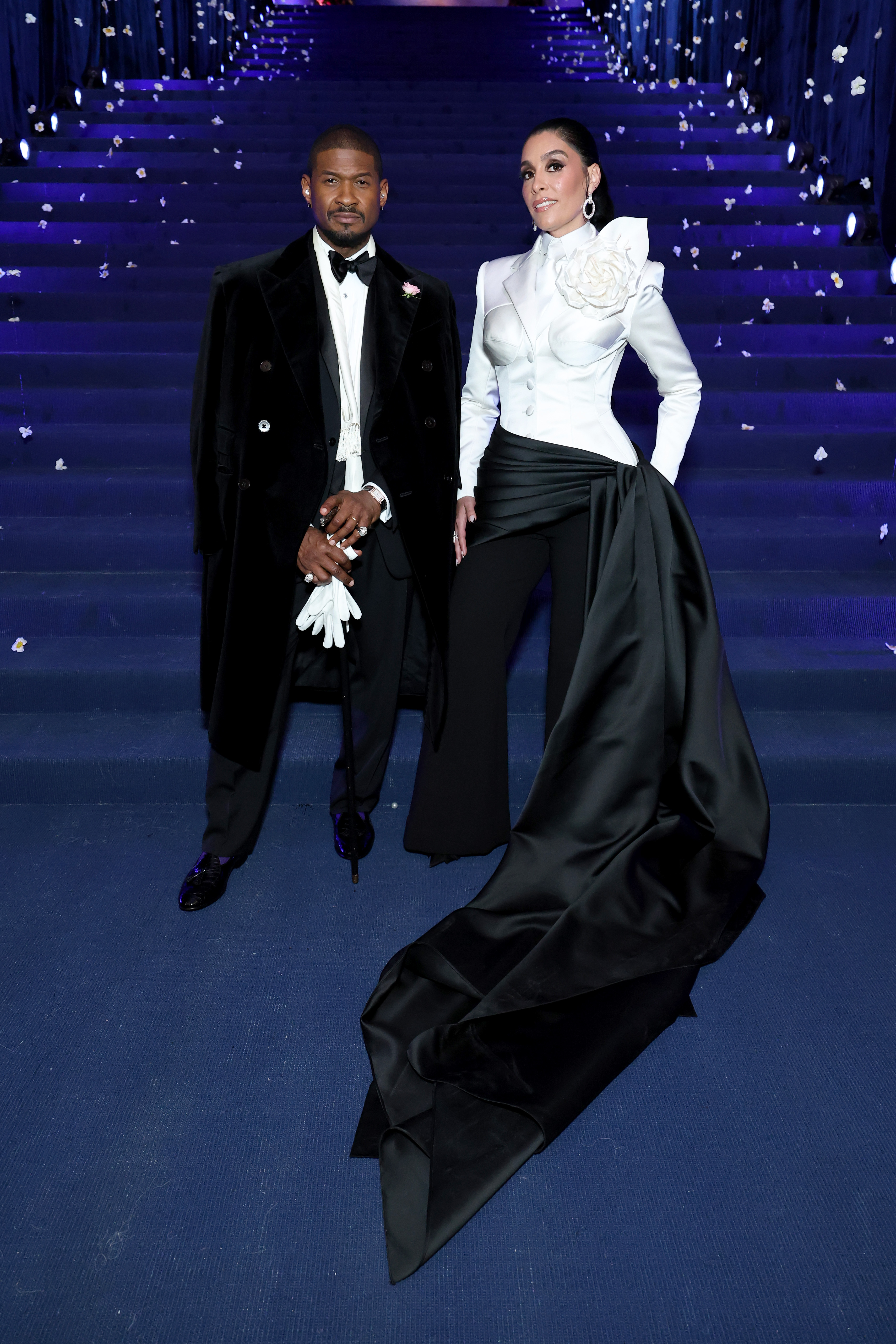 Usher and Jennifer Goicoechea Raymond at the Met Gala Celebrating "Superfine: Tailoring Black Style" on May 5, 2025, in New York City. | Source: Getty Images