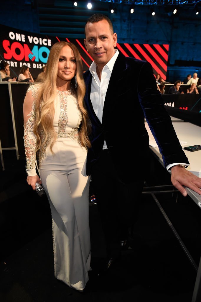 Jennifer Lopez and Alex Rodriguez at her Puerto Rico Benefit Concert on 2017. | Source: Getty Images