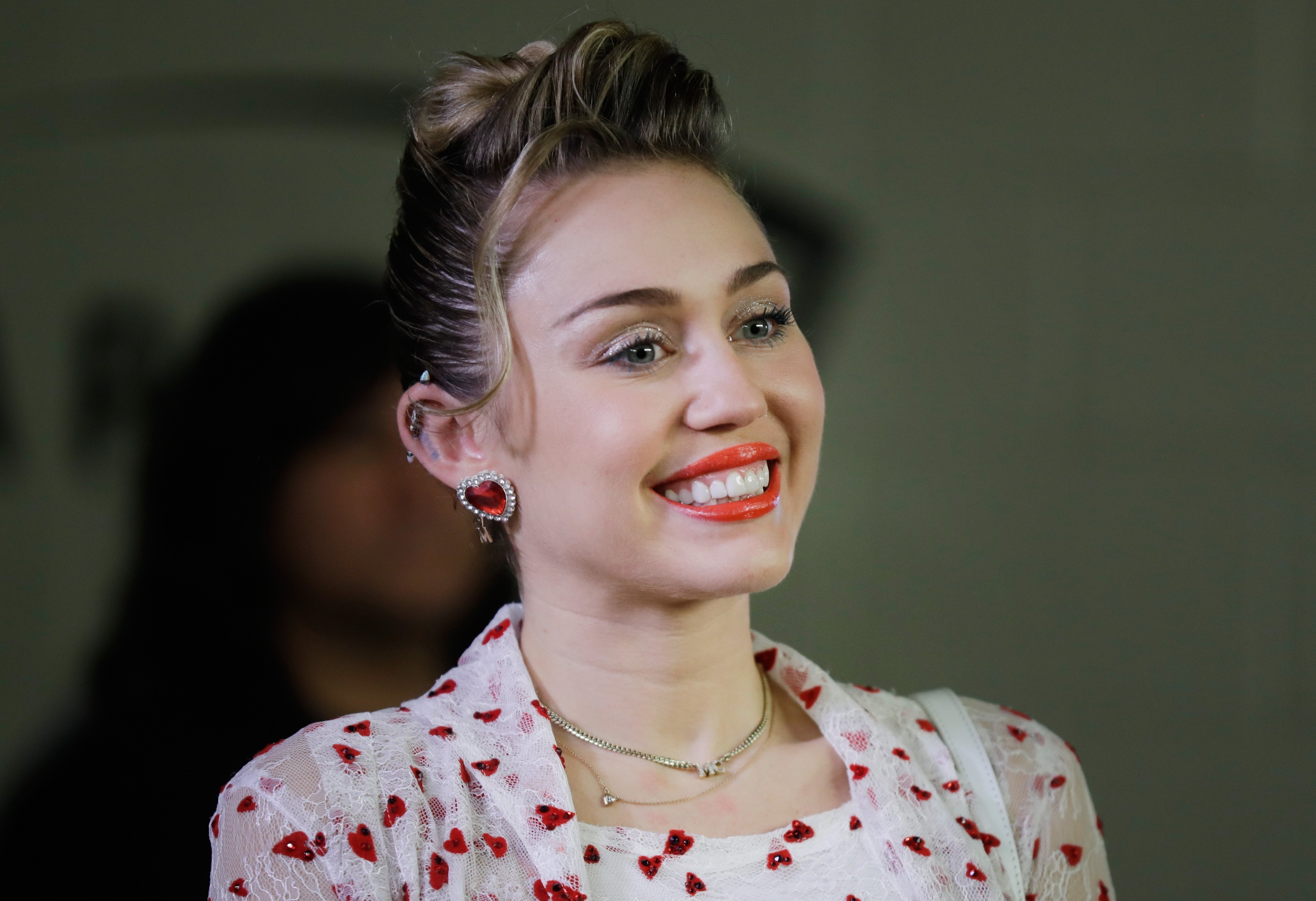 Miley Cyrus attends the 2017 iHeartRadio Music Festival at T-Mobile Arena on September 23, 2017 | Source: Getty Images