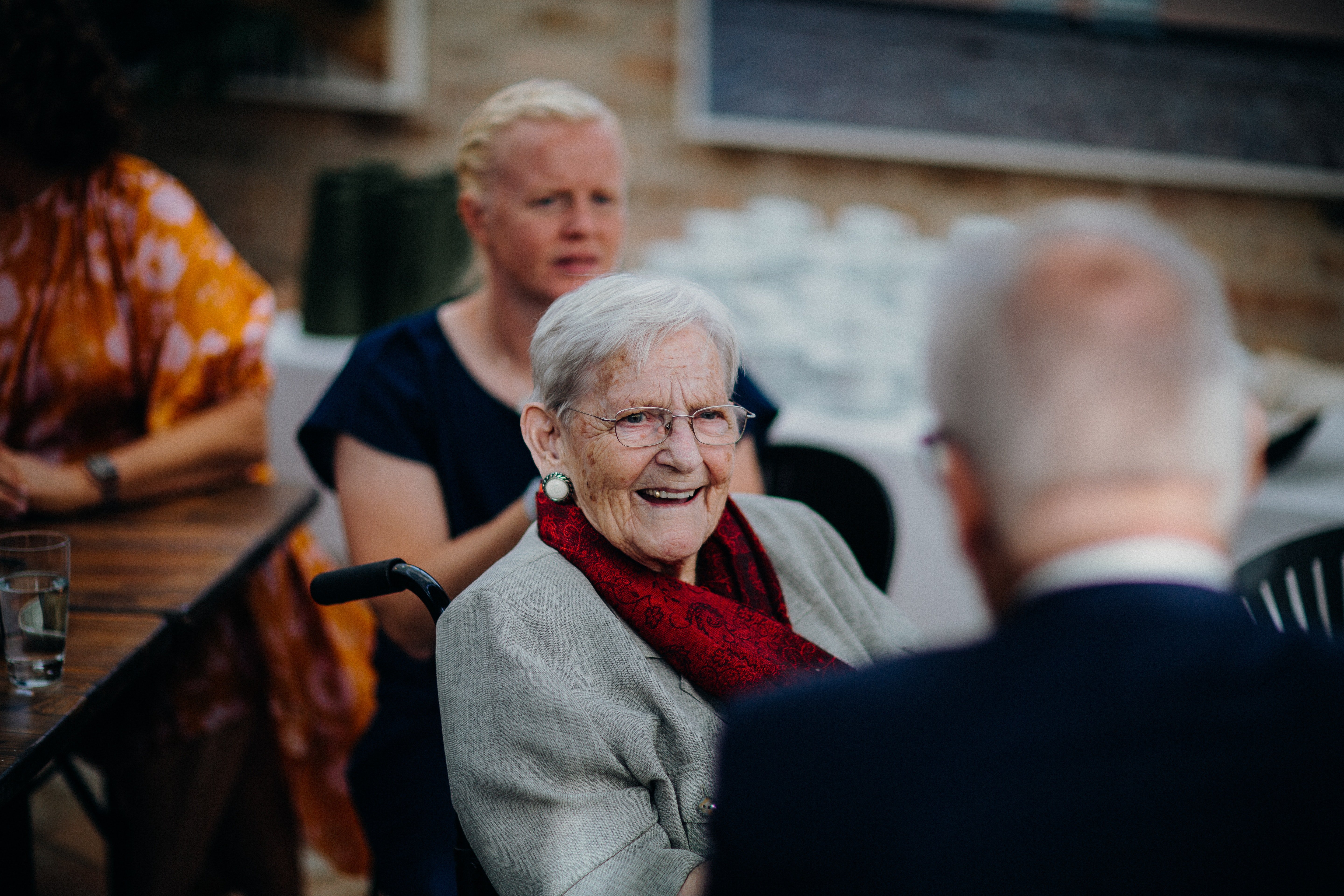 Linda and her husband decided to buy the cafe. | Photo: Pexels