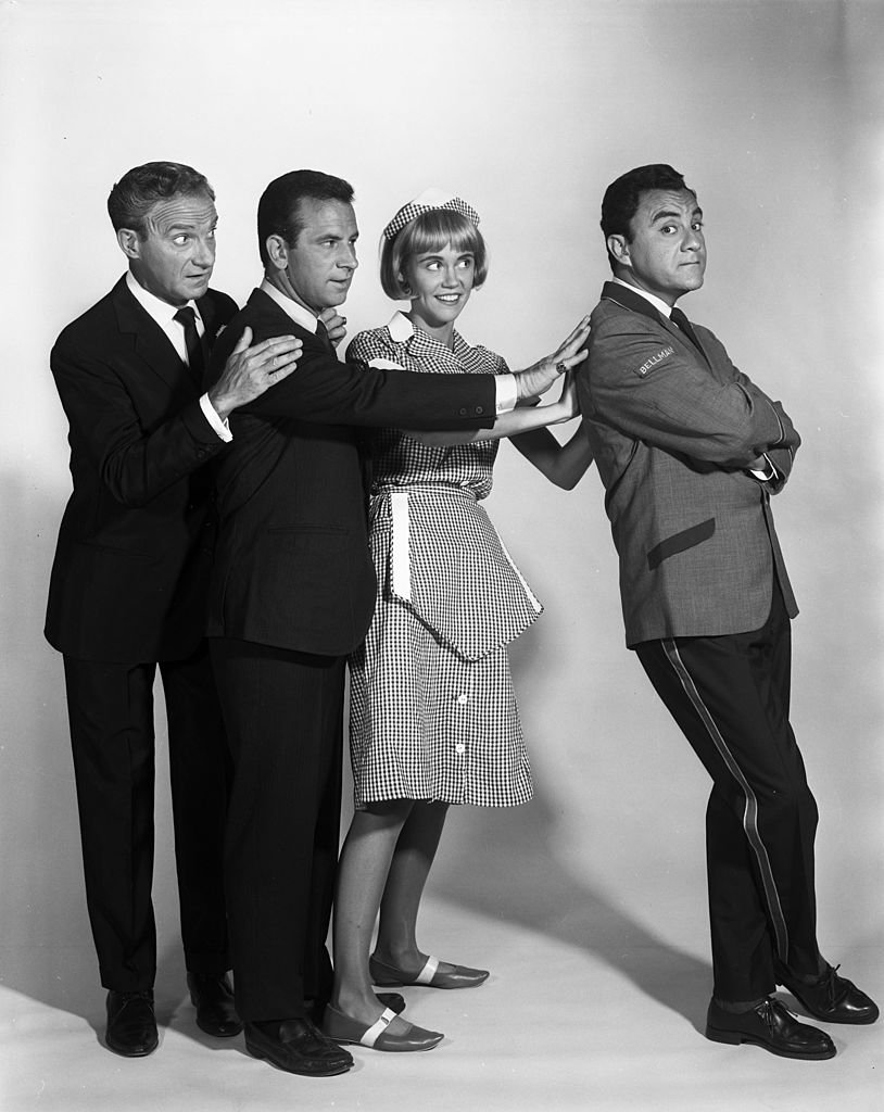 Maggie Peterson as Susie the Waitress, Jonathan Harris as Mr. Phillips the Hotel Manager, Don Adams as Glick the Hotel Detective and Bill Dana as Jose Jimenez the Bellhop on the 201 Episode of “The Bill Dana Show.” | Source: Getty Images