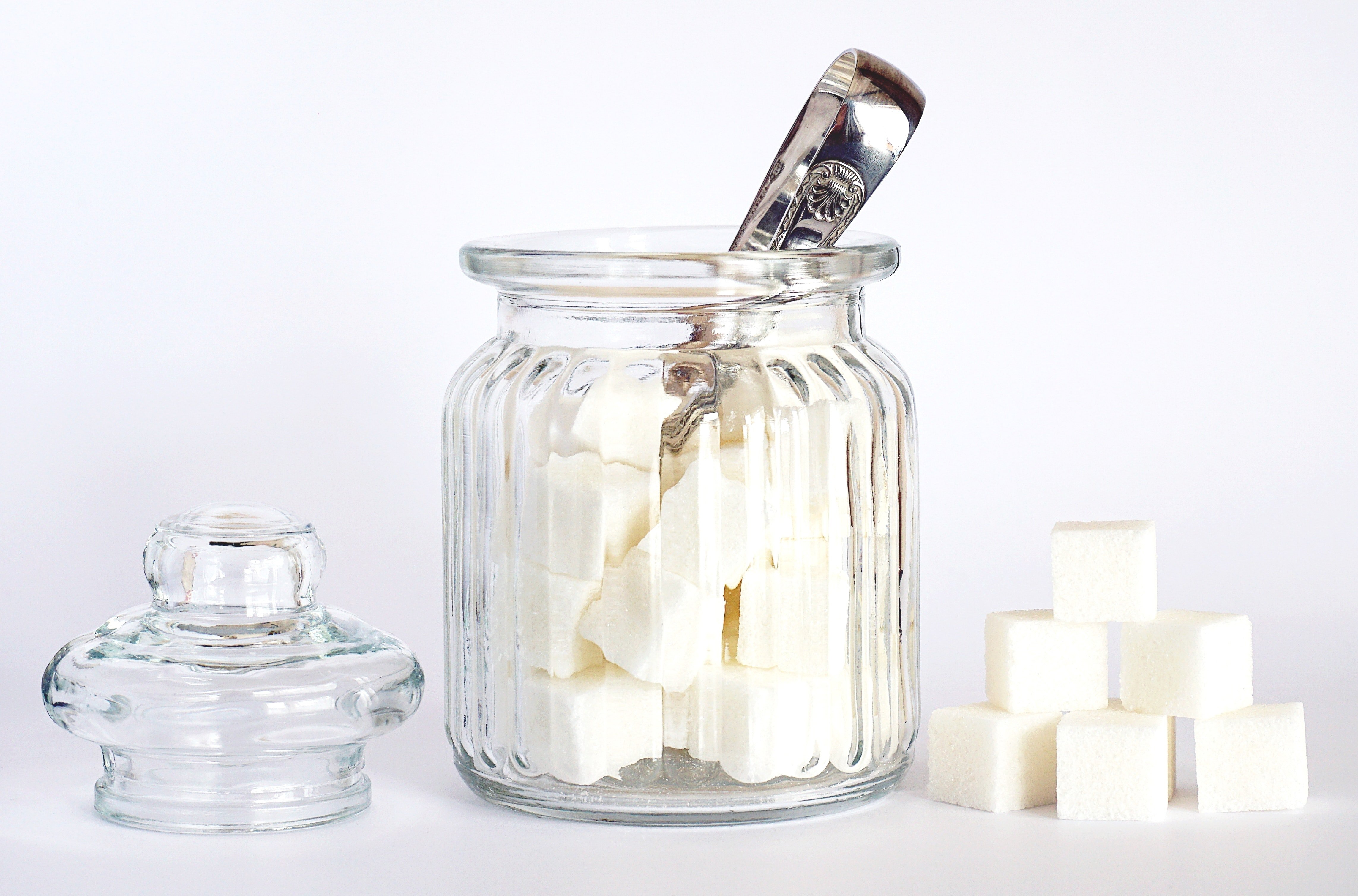 An open jar of sugar | Source: Pexels