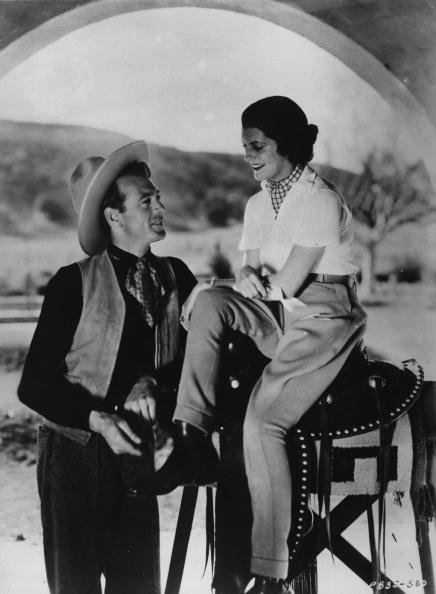 Gary Cooper and and Veronica Balfe in circa 1933. | Photo: Getty Images