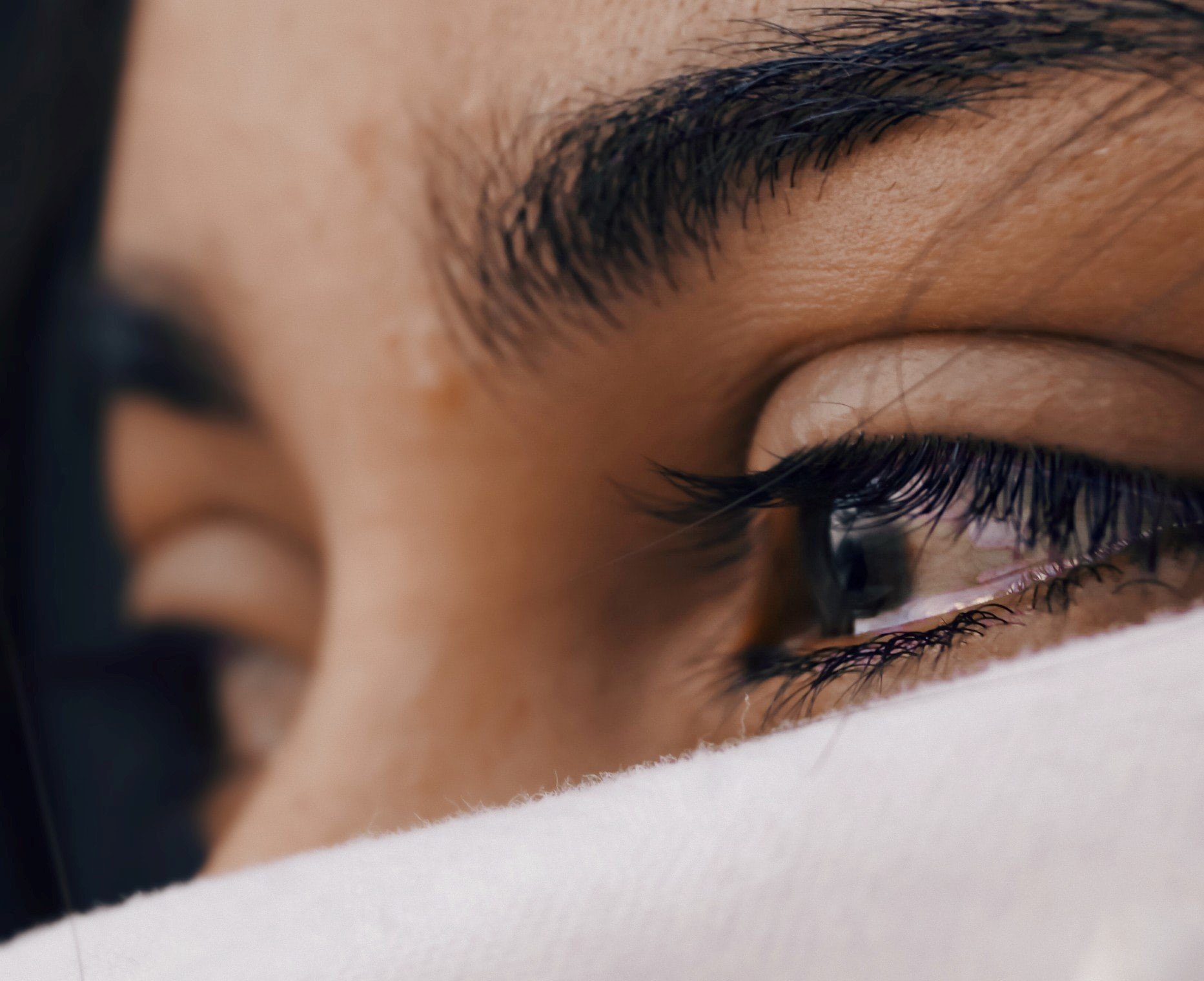 Emotional woman crying | Source: Unsplash