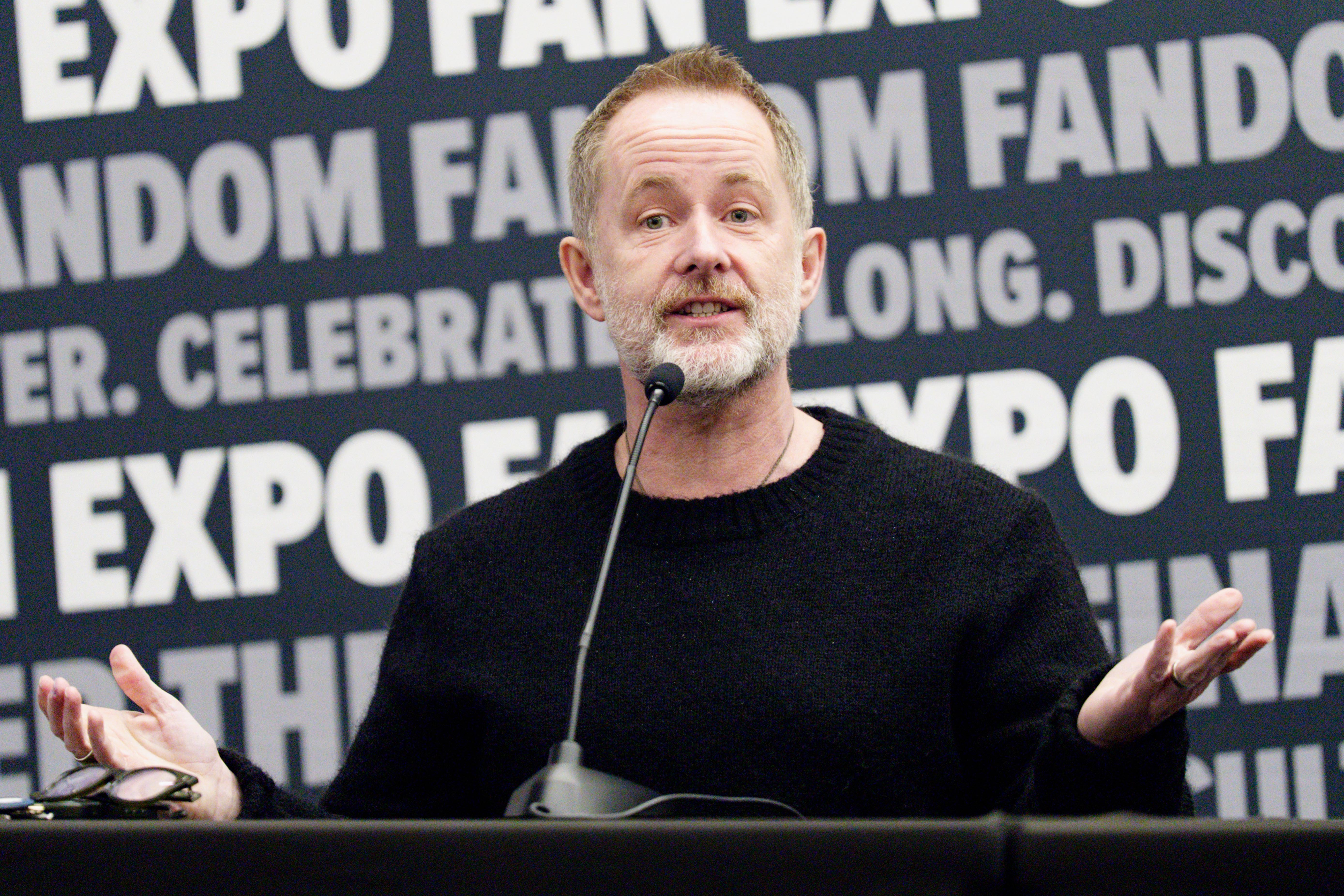 On January 11, 2026, Billy Boyd took the stage at the FAN EXPO in New Orleans, Louisiana, addressing the crowd with animated gestures and unmistakable charm. Sporting a salt-and-pepper beard and dressed in a casual black jumper, Boyd's energy was as present as ever, continuing to connect with fans who first met him in the fields of the Shire.