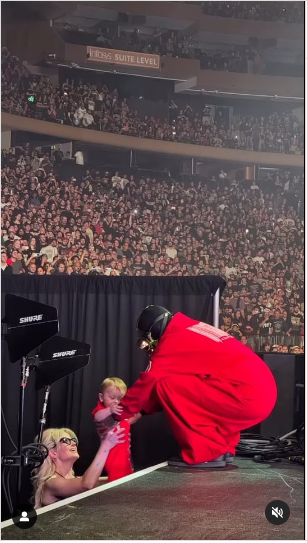 A screenshot of Kelly Osbourne, Sid Wilson and their son Sidney posted on August 14, 2024 | Source: Instagram/kellyosbourne