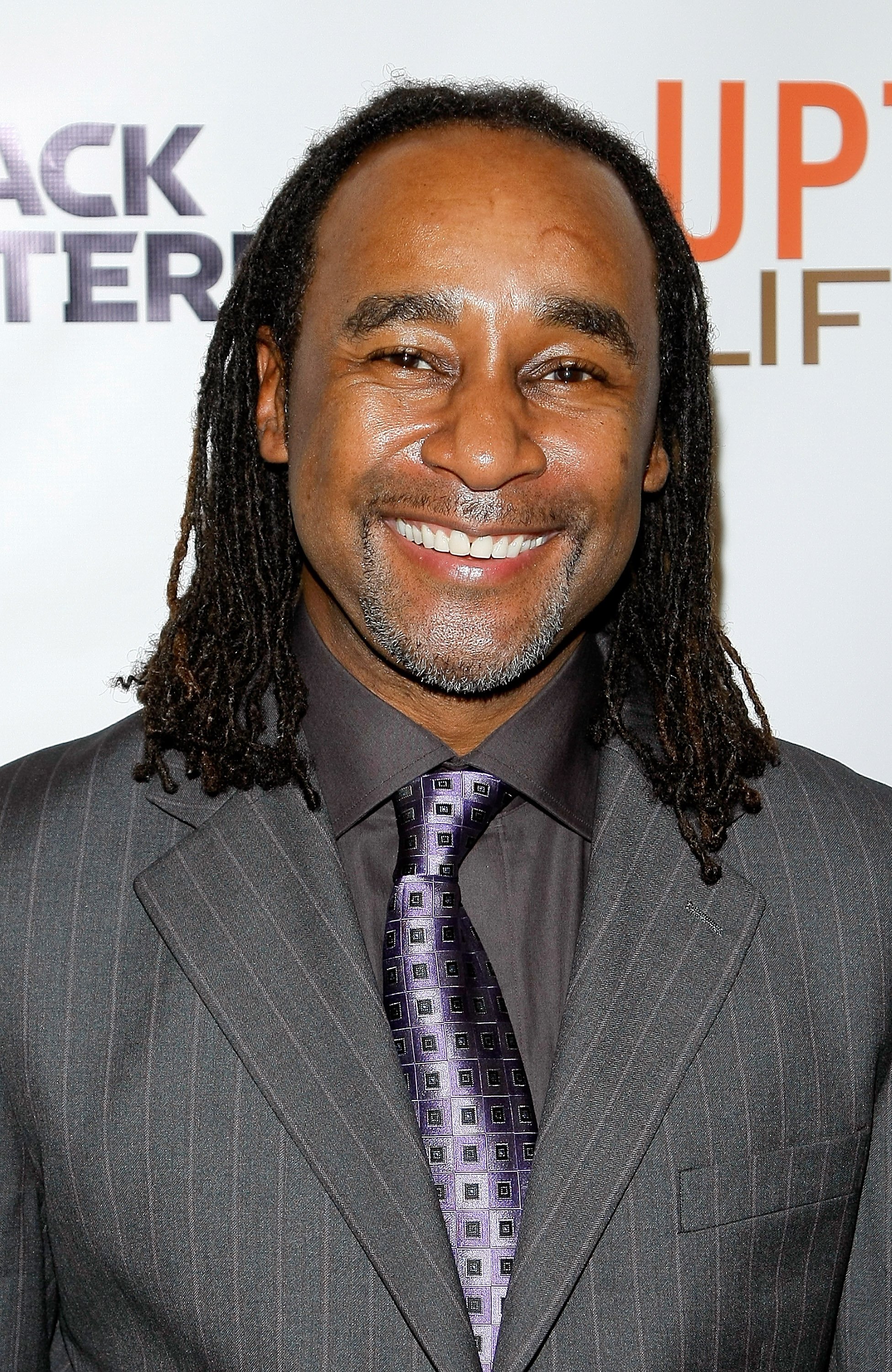  Author Eric Jerome Dickey attends the 5th Anniversary of the African American Literary Award Show at the Harlem Gatehouse on September 24, 2009 in New York City. | Source: Getty Images